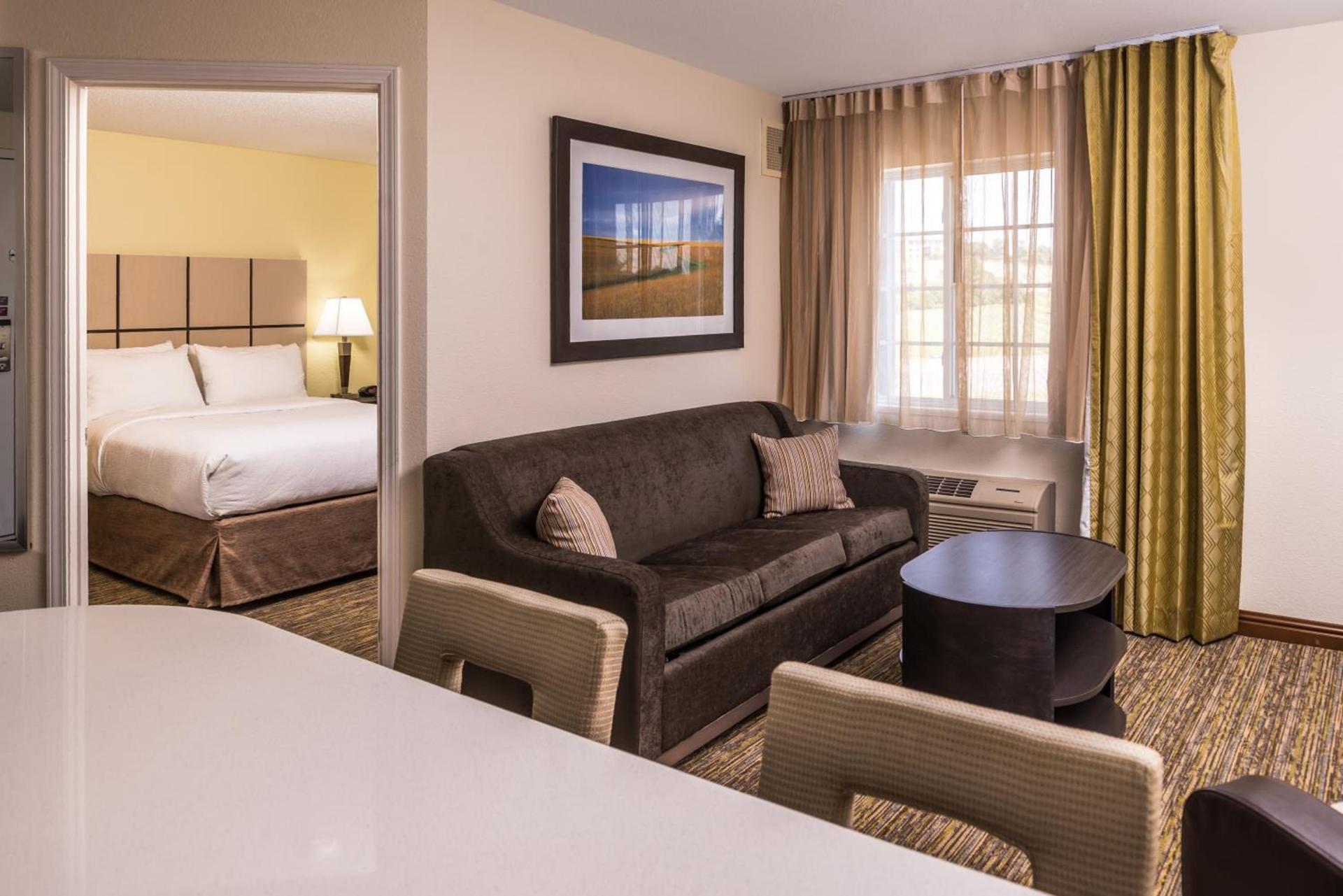 Candlewood Suites - Topeka West by IHG photo 20