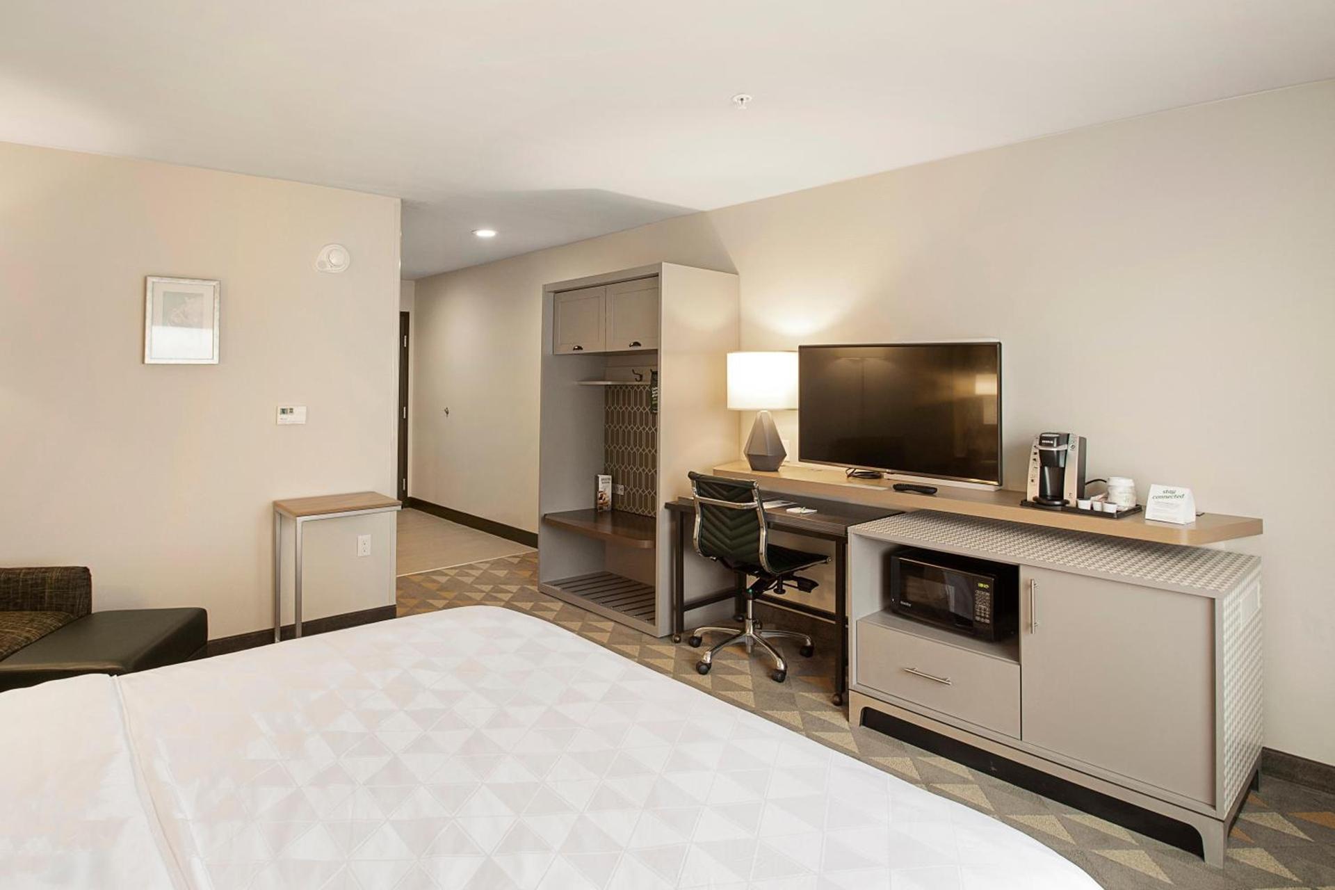 Holiday Inn & Suites Decatur-Forsyth by IHG photo 36