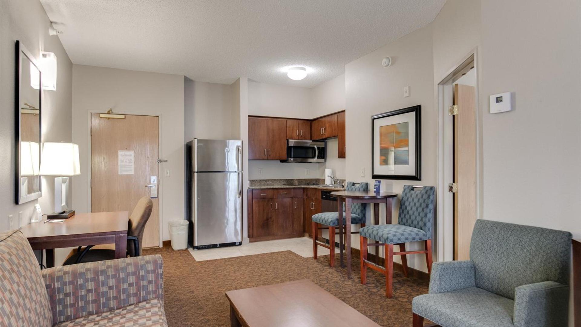 Holiday Inn Express and Suites St. Cloud by IHG photo 75