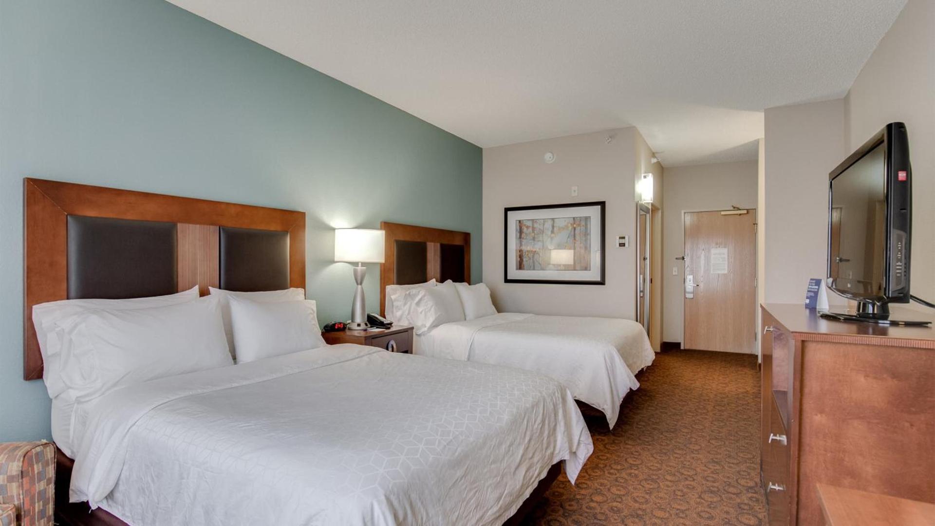 Holiday Inn Express and Suites St. Cloud by IHG photo 74