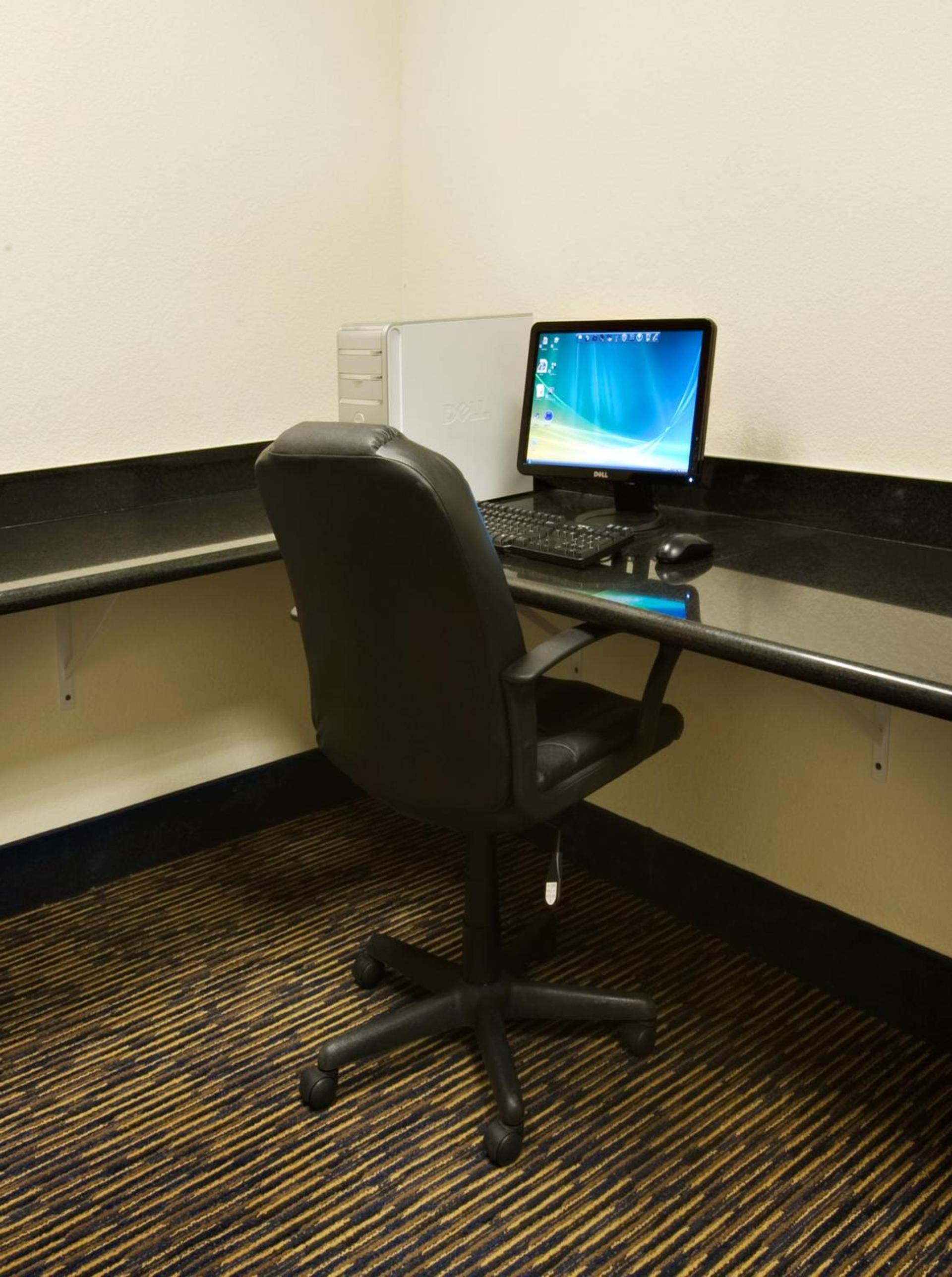 Holiday Inn Express & Suites Childress by IHG photo 15