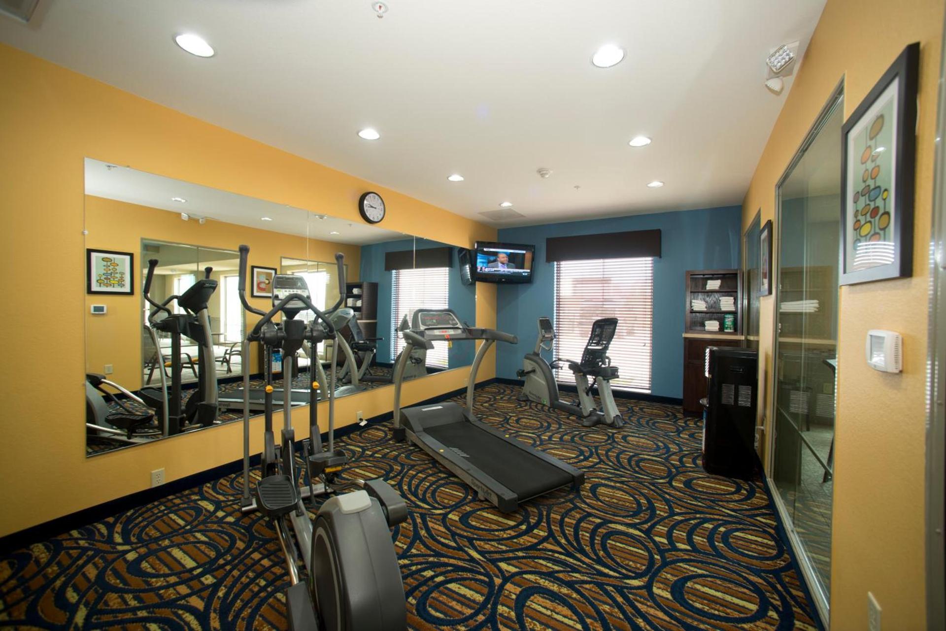 Holiday Inn Express & Suites Morrilton by IHG photo 16