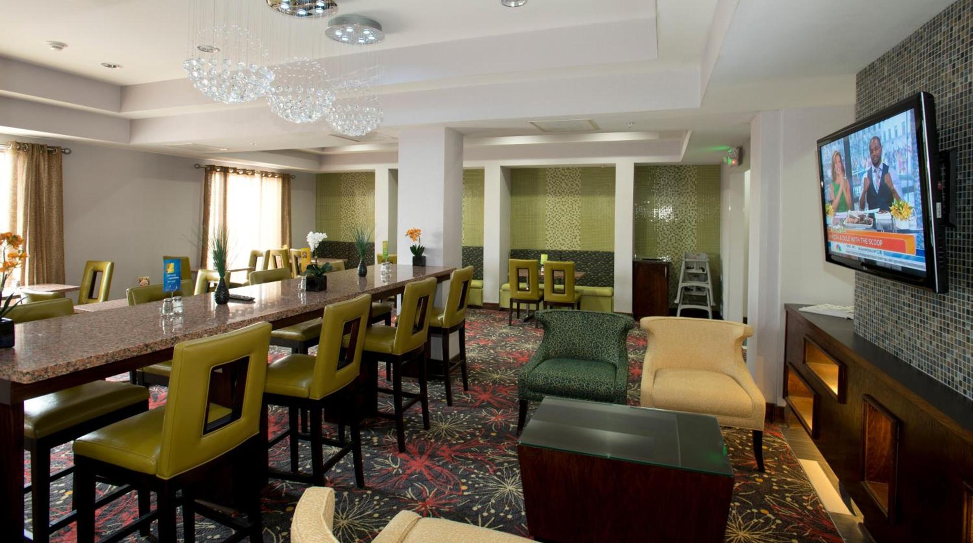 Holiday Inn Express & Suites Morrilton by IHG photo 18