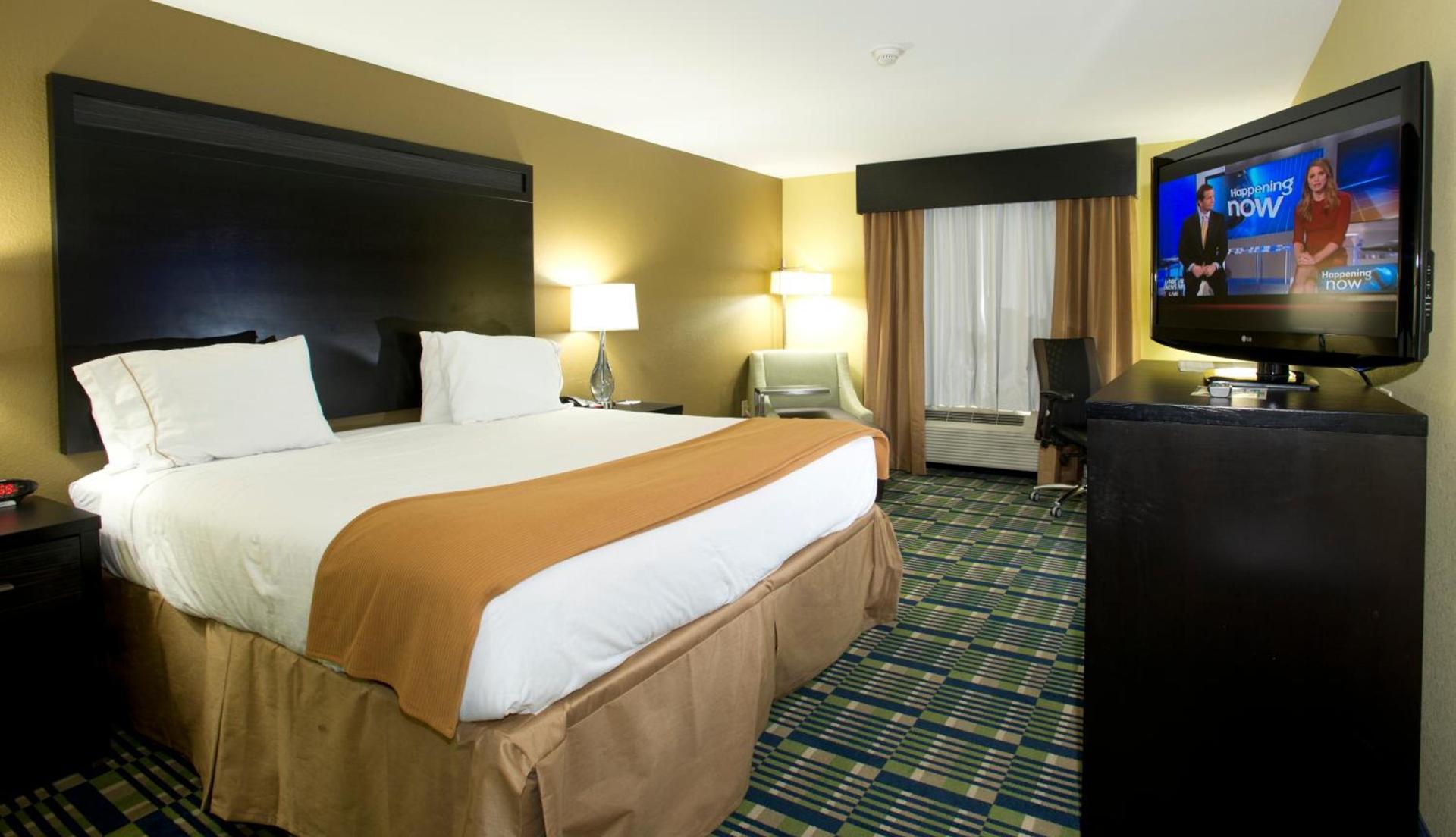 Holiday Inn Express & Suites Morrilton by IHG photo 8
