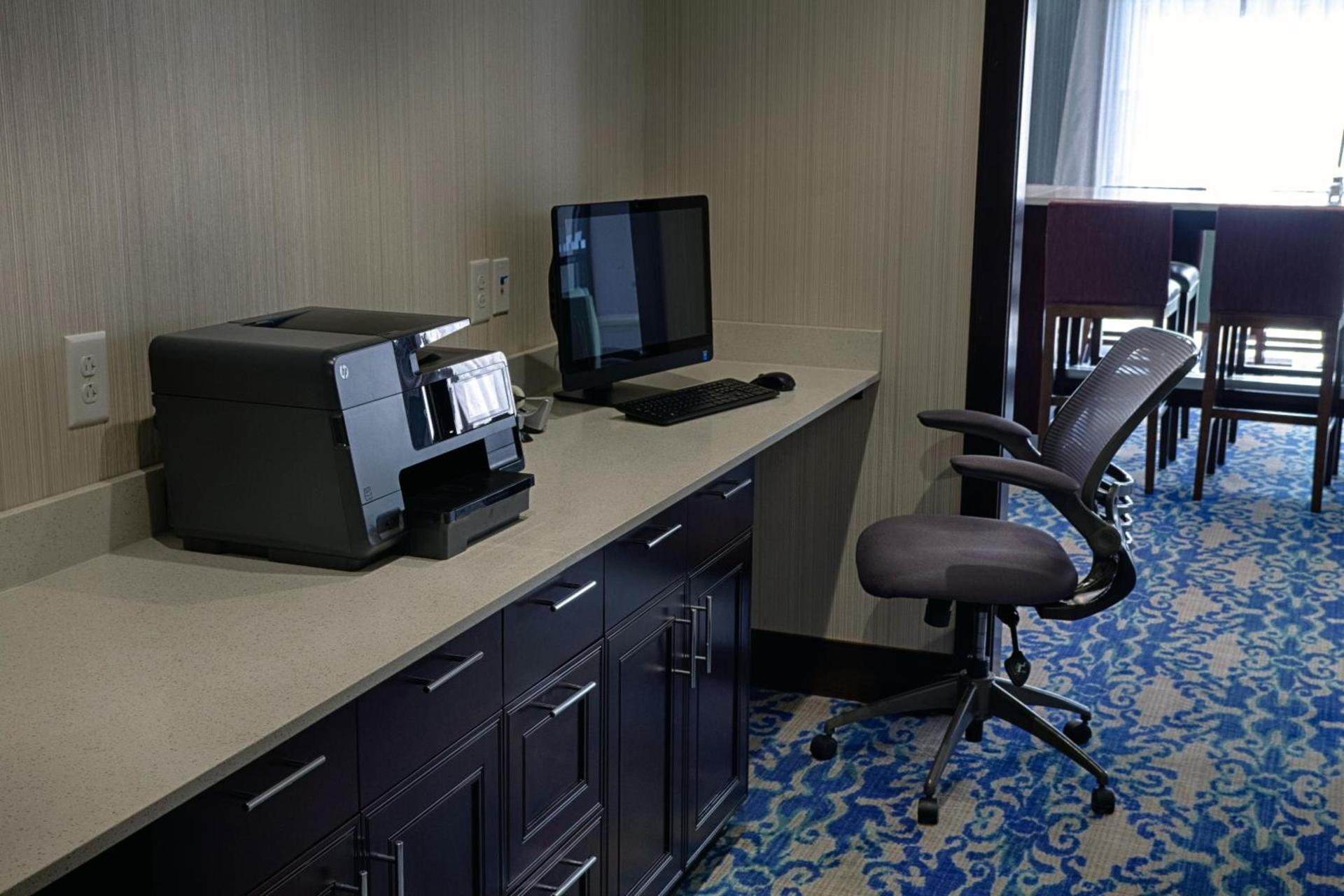 Holiday Inn Express Sidney by IHG photo 21