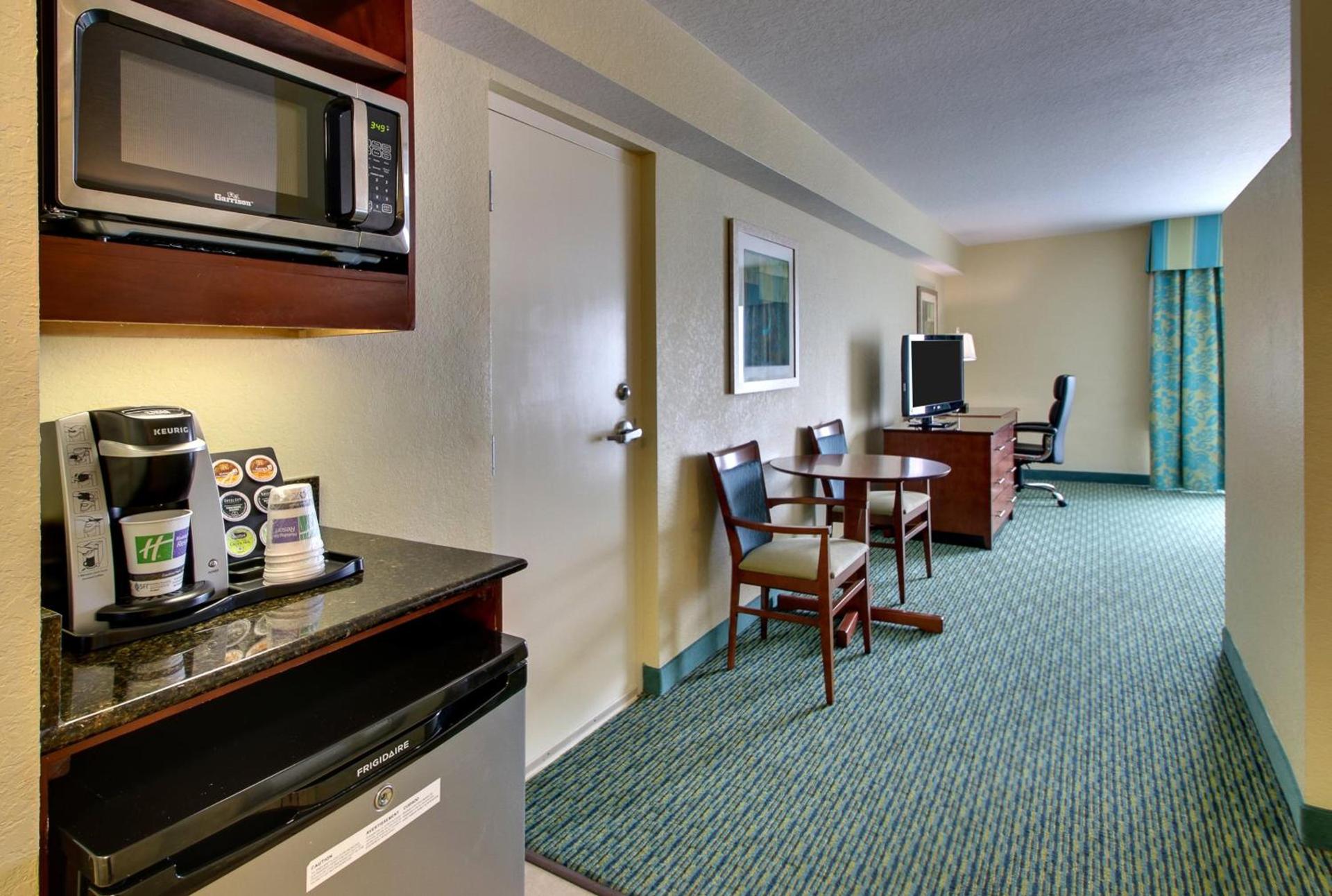 Holiday Inn Resort Orlando - Lake Buena Vista by IHG photo 90