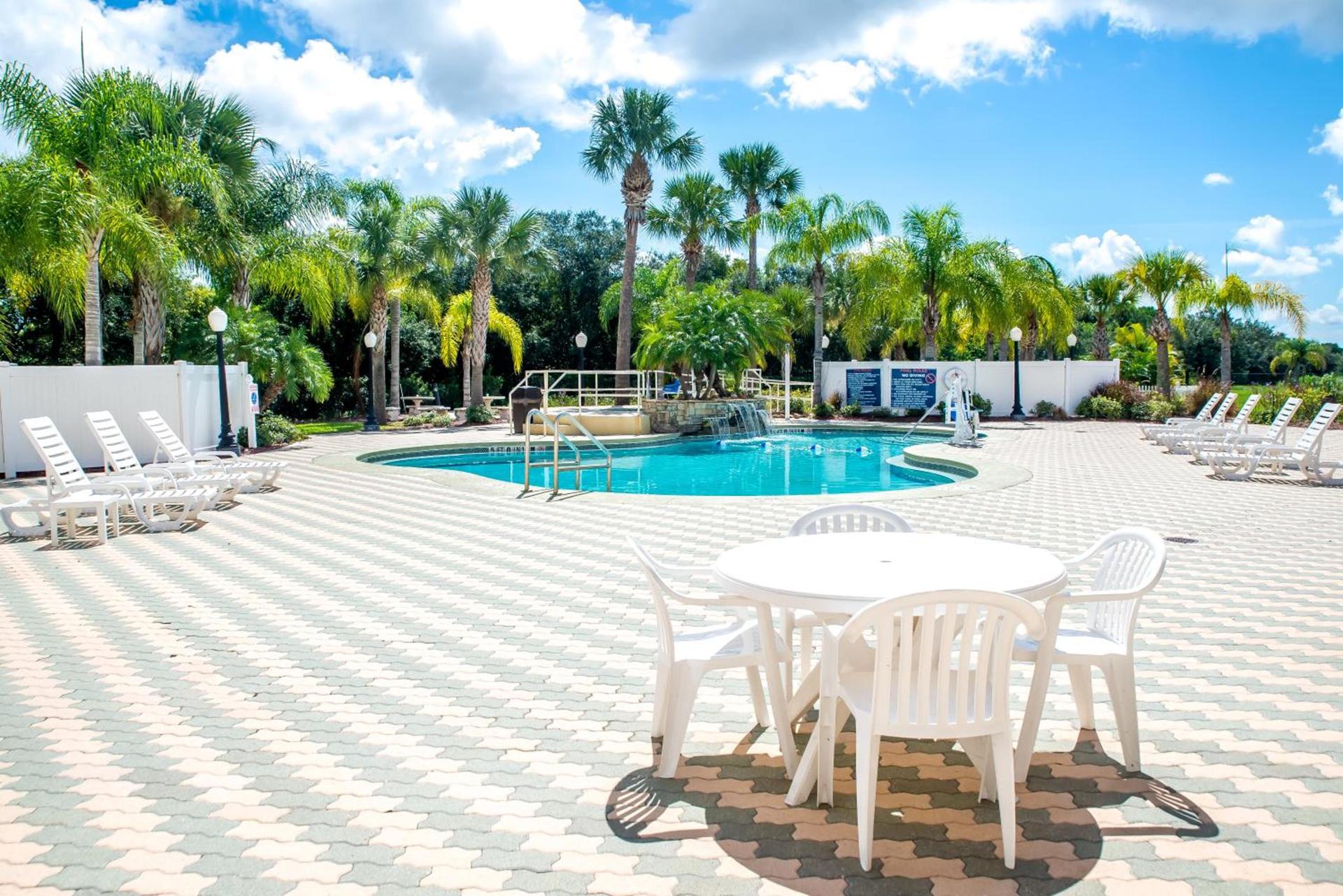 Holiday Inn Express & Suites Cocoa by IHG photo 18
