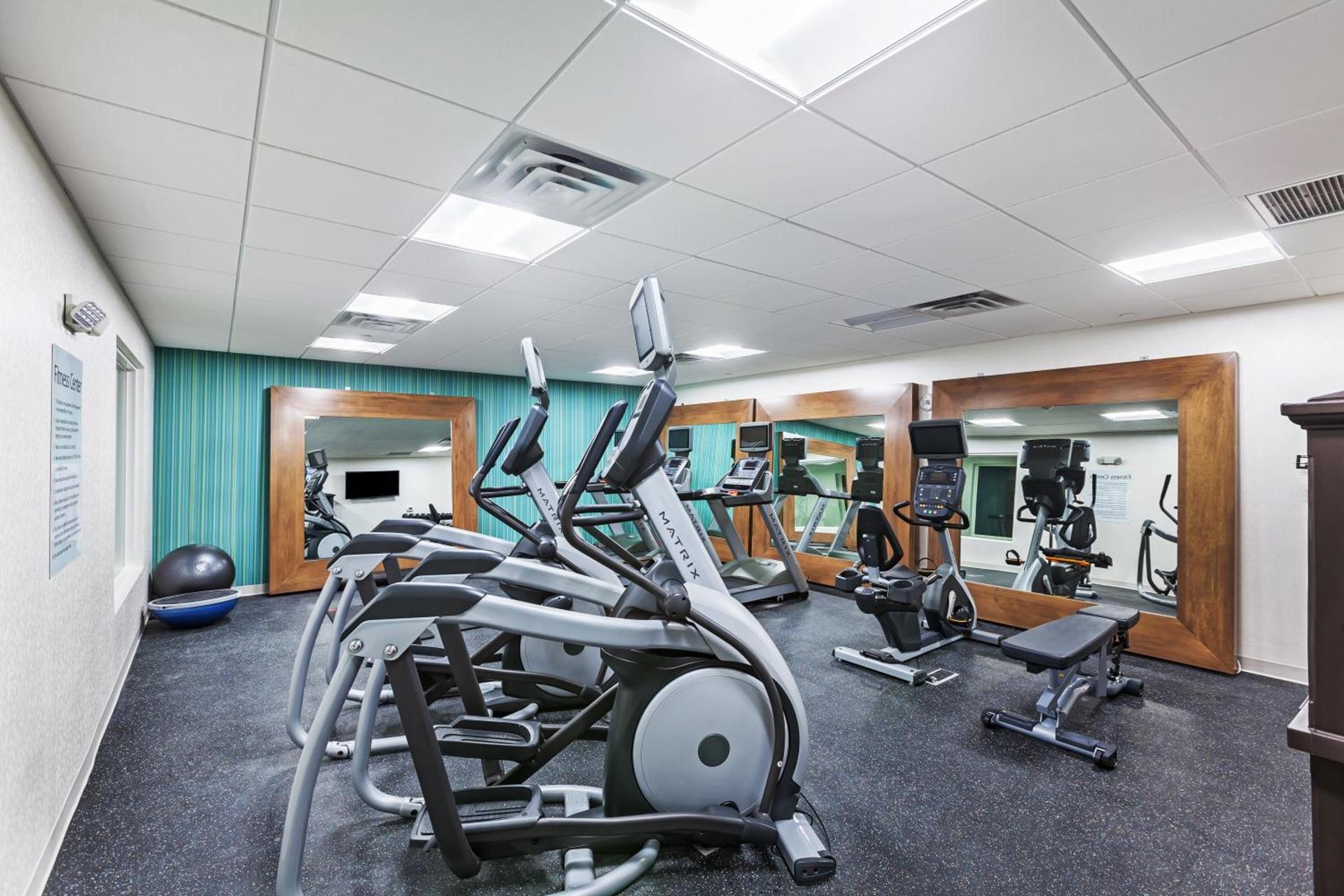 Holiday Inn Express & Suites - Coffeyville by IHG photo 19