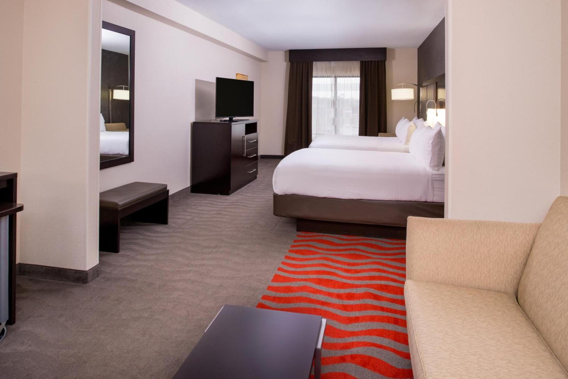 Holiday Inn Express & Suites Monroe by IHG photo 30