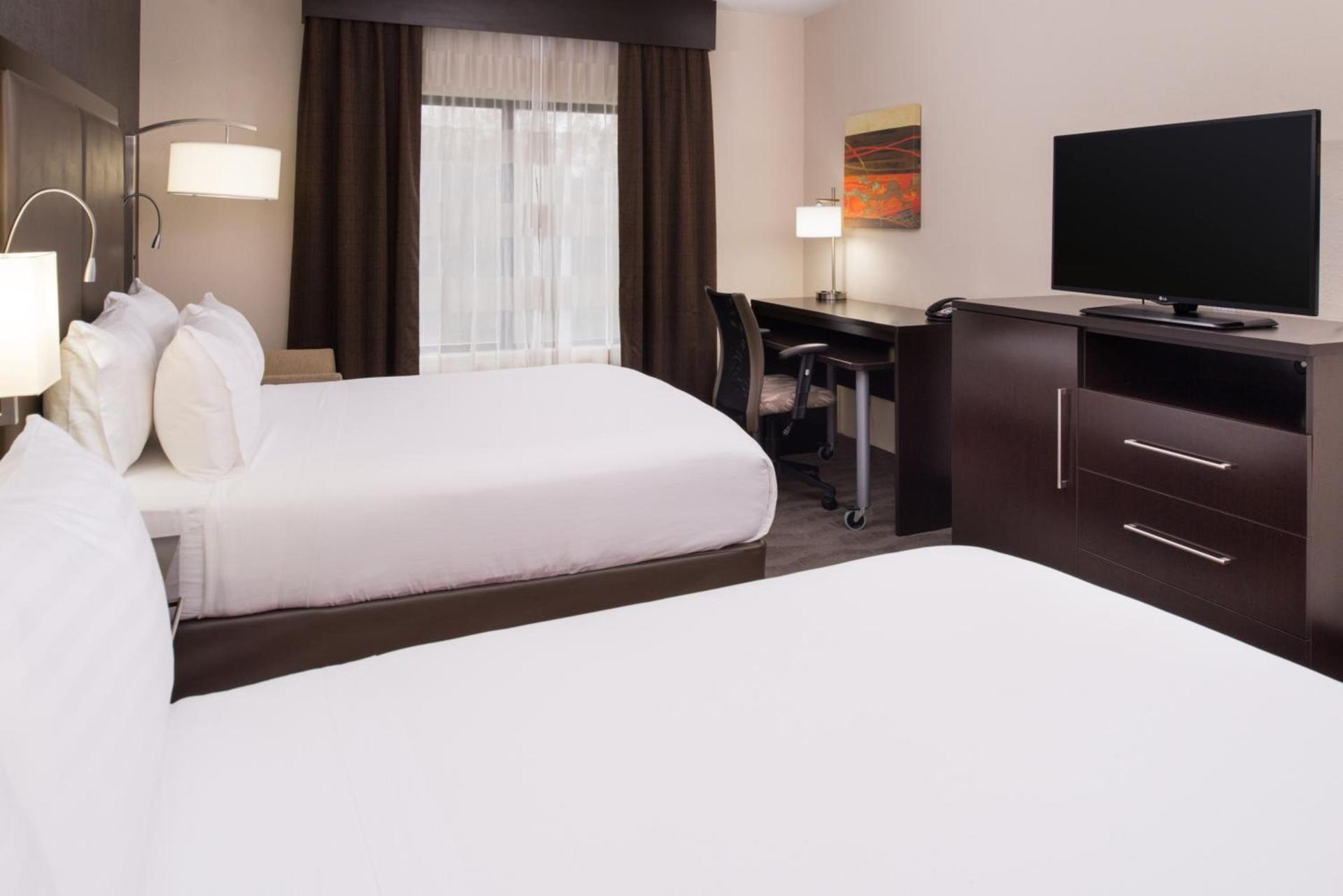 Holiday Inn Express & Suites Monroe by IHG photo 73