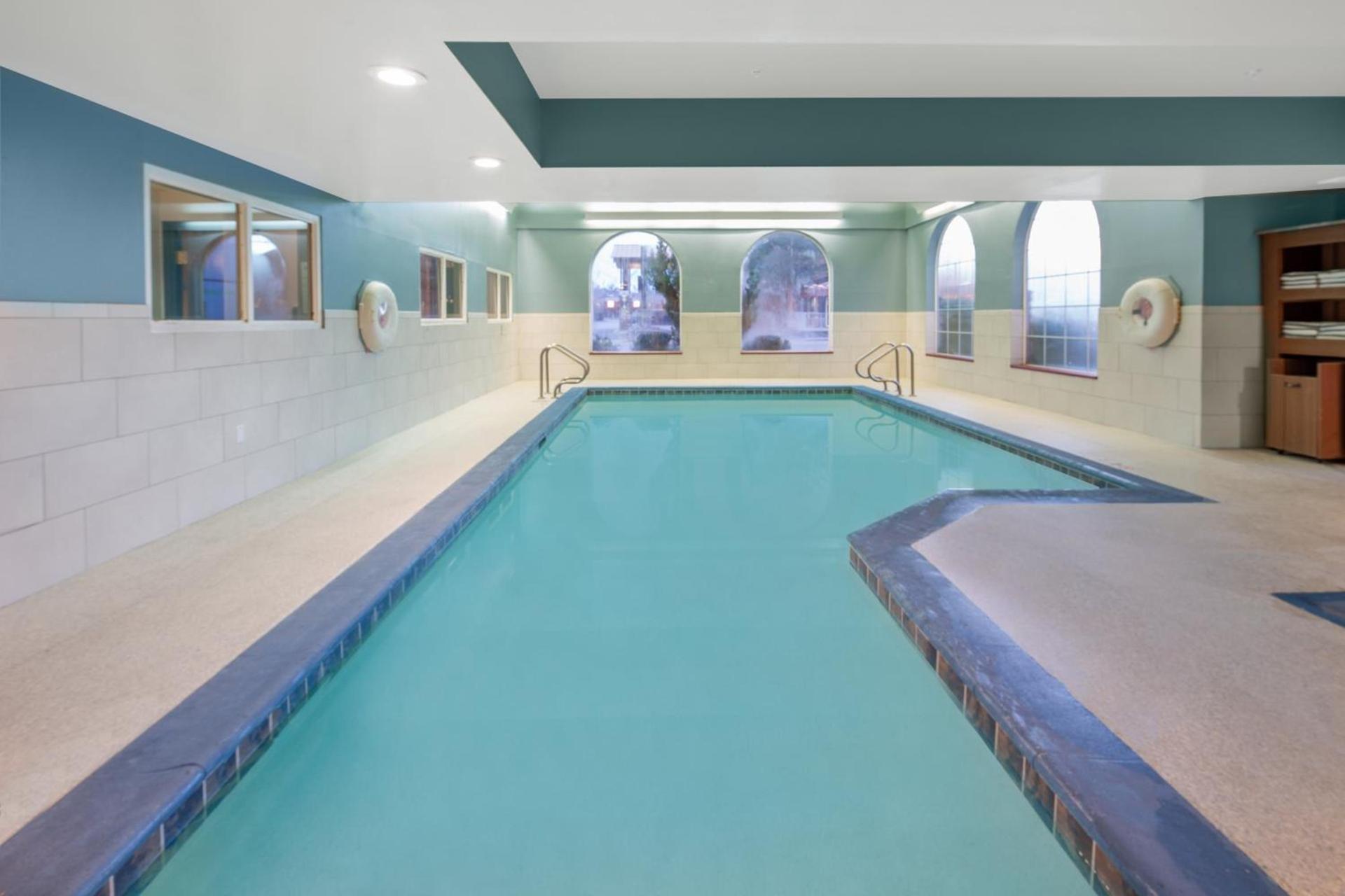 Holiday Inn Express Hotel & Suites Bishop by IHG photo 27