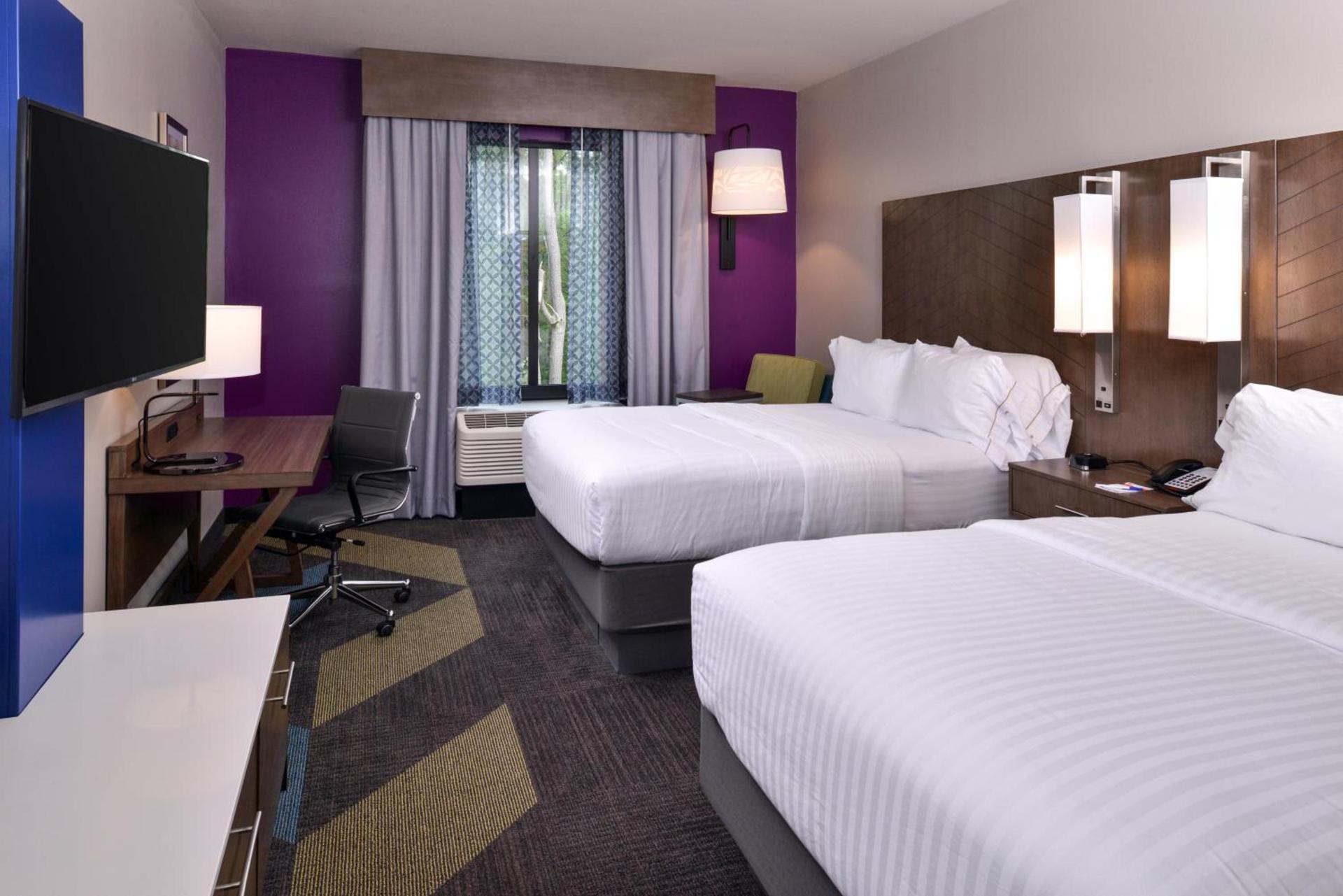 Holiday Inn Express and Suites Bryant - Benton Area by IHG photo 41