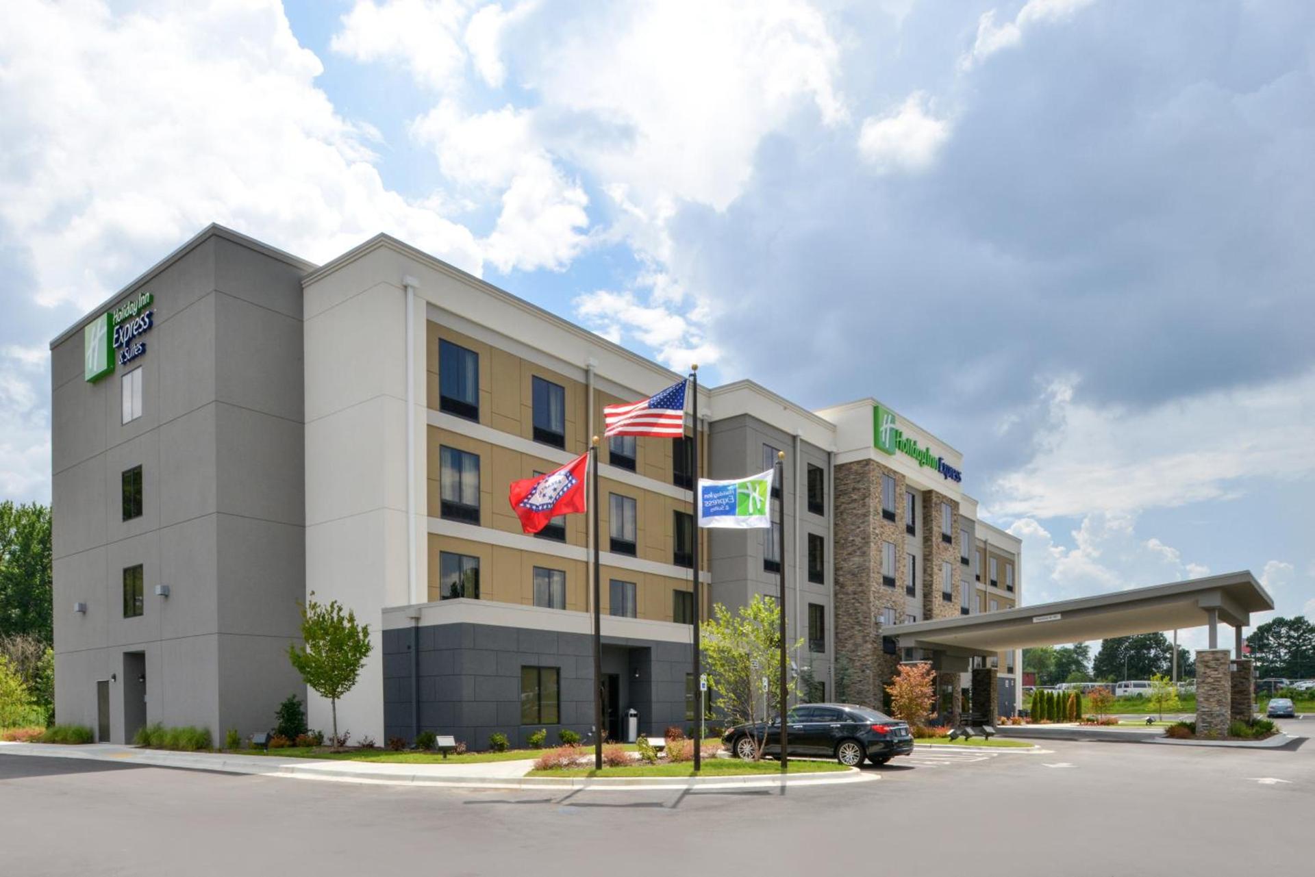 Holiday Inn Express and Suites Bryant - Benton Area by IHG photo 15