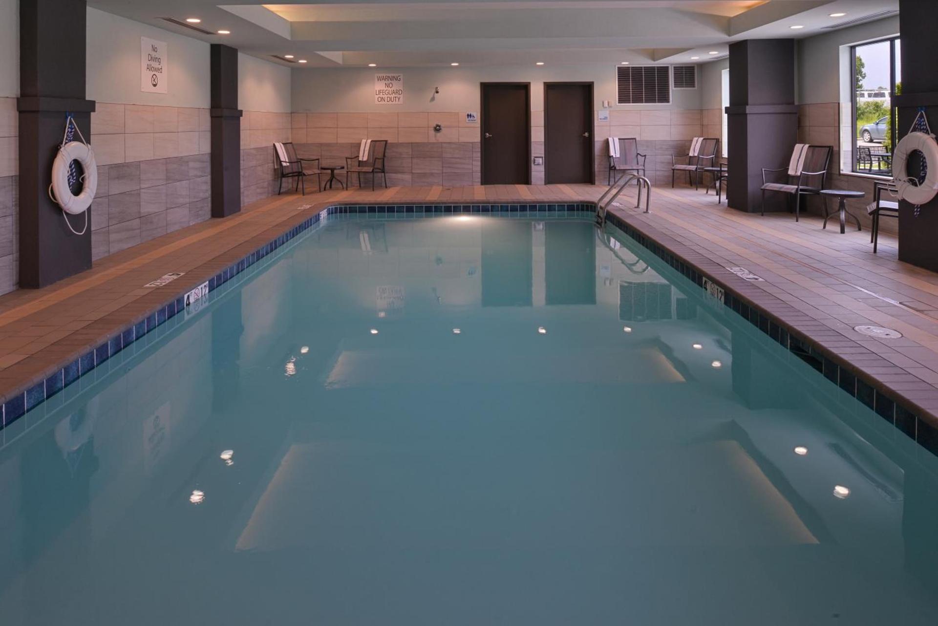 Holiday Inn Express and Suites Bryant - Benton Area by IHG photo 47
