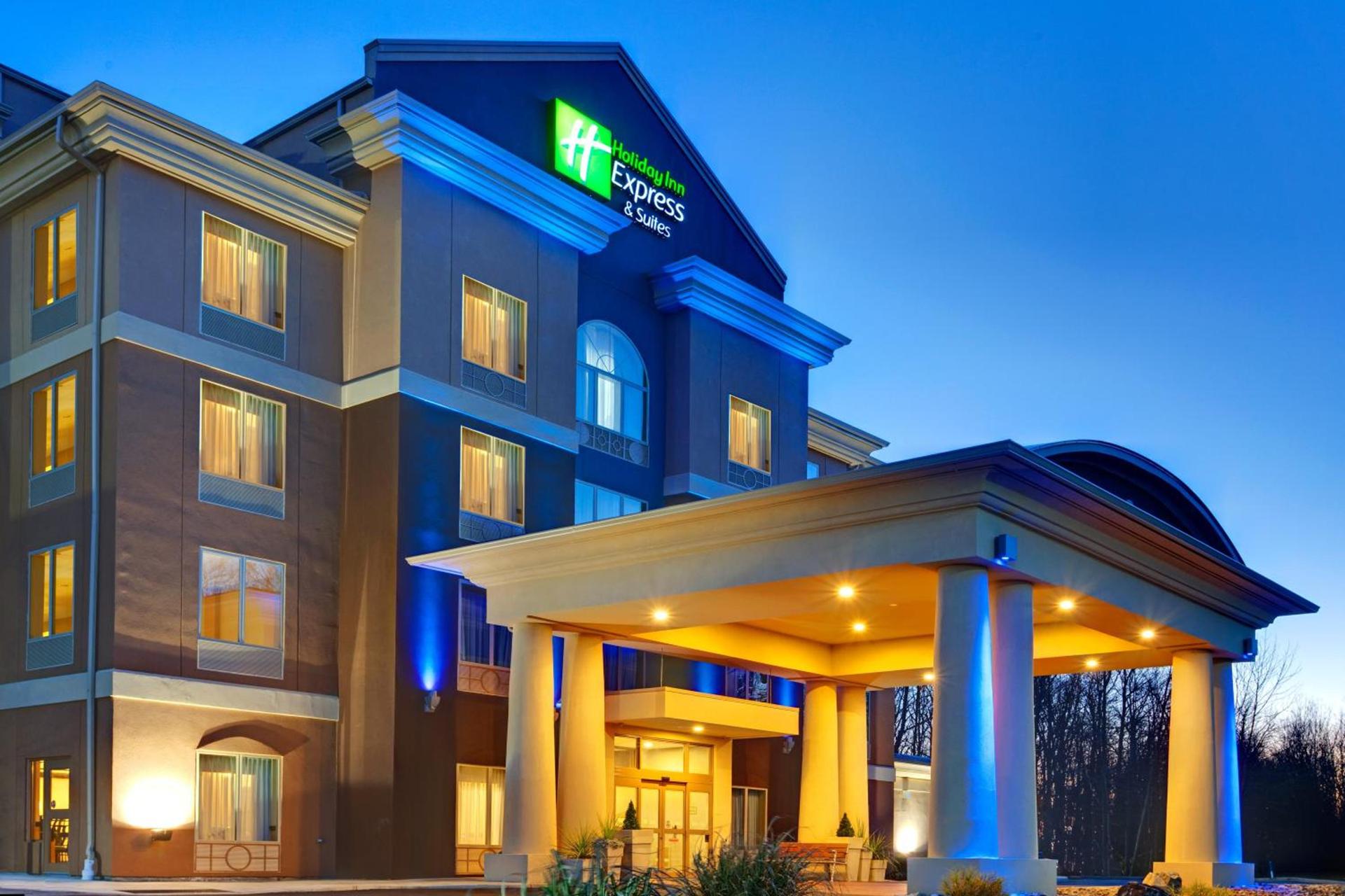 Holiday Inn Express Hotel & Suites Hamburg by IHG photo 2