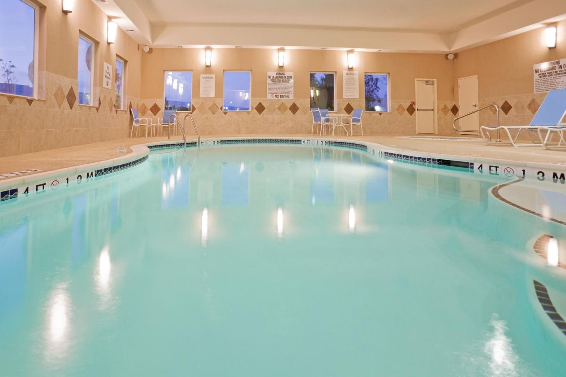 Holiday Inn Express Hotel & Suites Dallas West by IHG photo 40