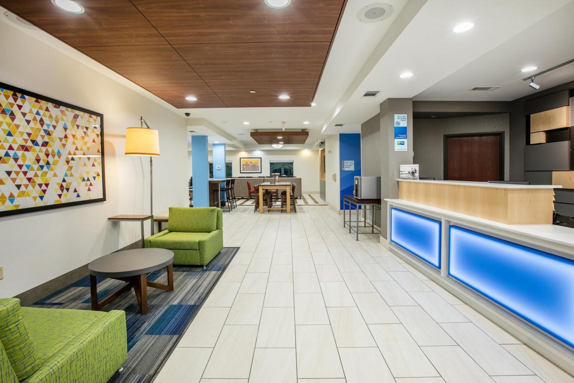 Holiday Inn Express Hotel & Suites Dallas - Grand Prairie I-20 by IHG photo 24