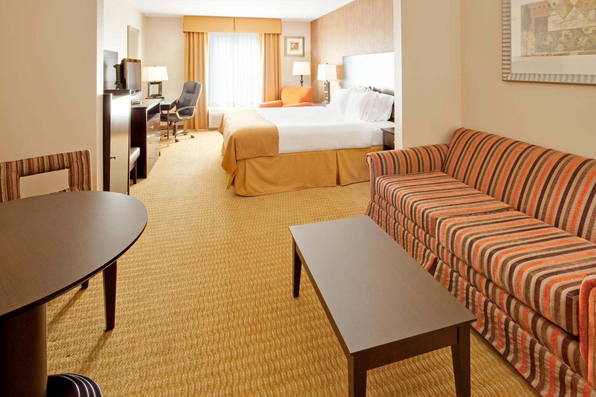 Holiday Inn Express Hotel & Suites Lebanon by IHG photo 19
