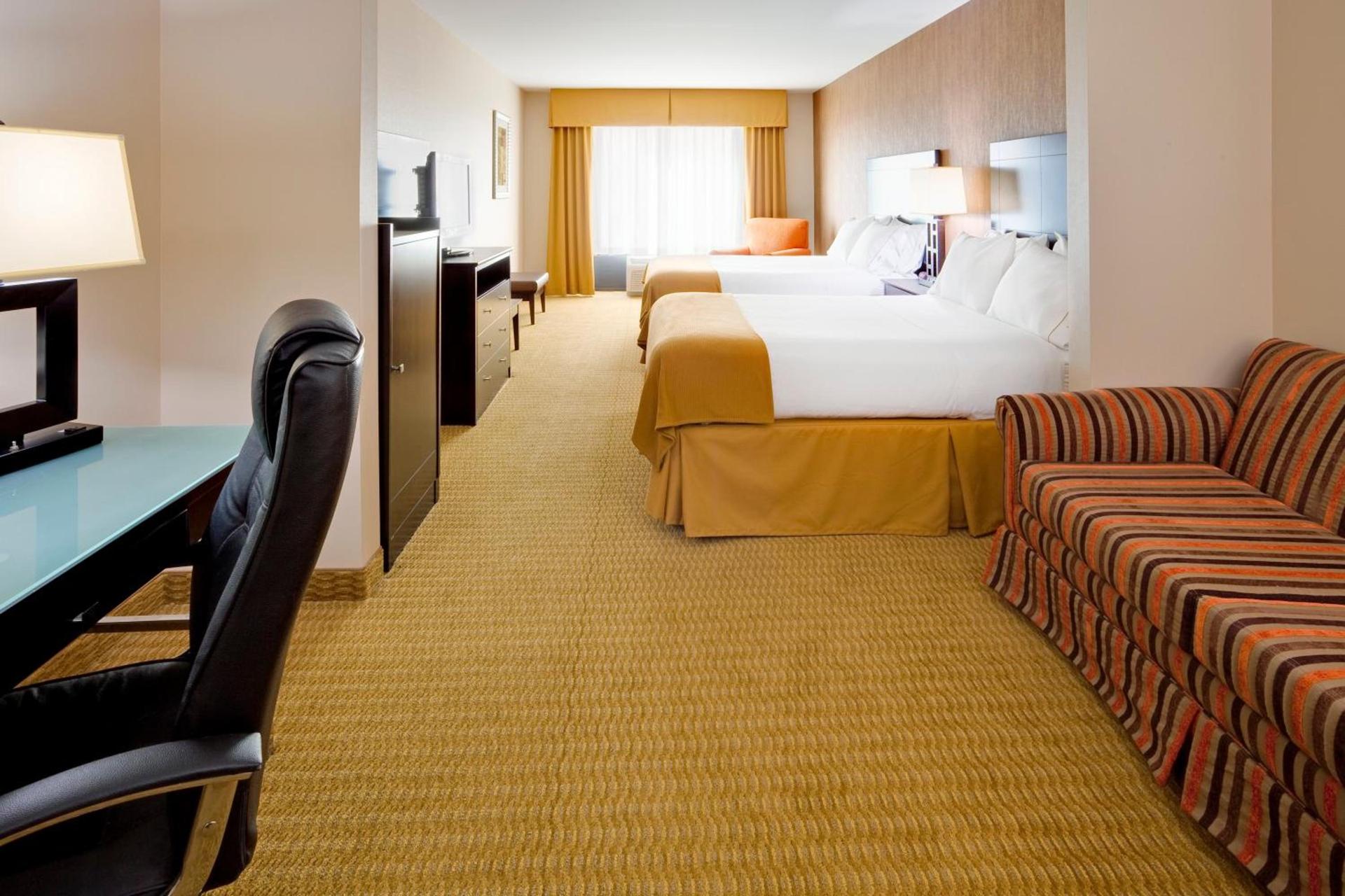Holiday Inn Express Hotel & Suites Lebanon by IHG photo 39