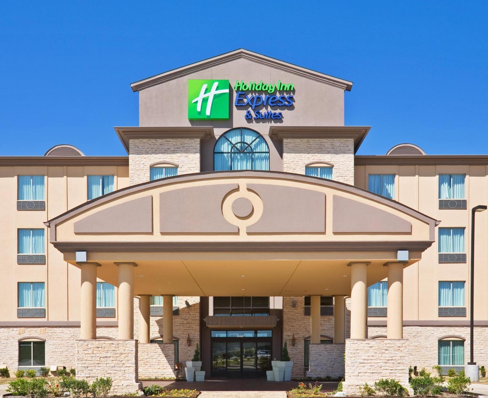 Holiday Inn Express & Suites Dallas East - Fair Park by IHG photo 1
