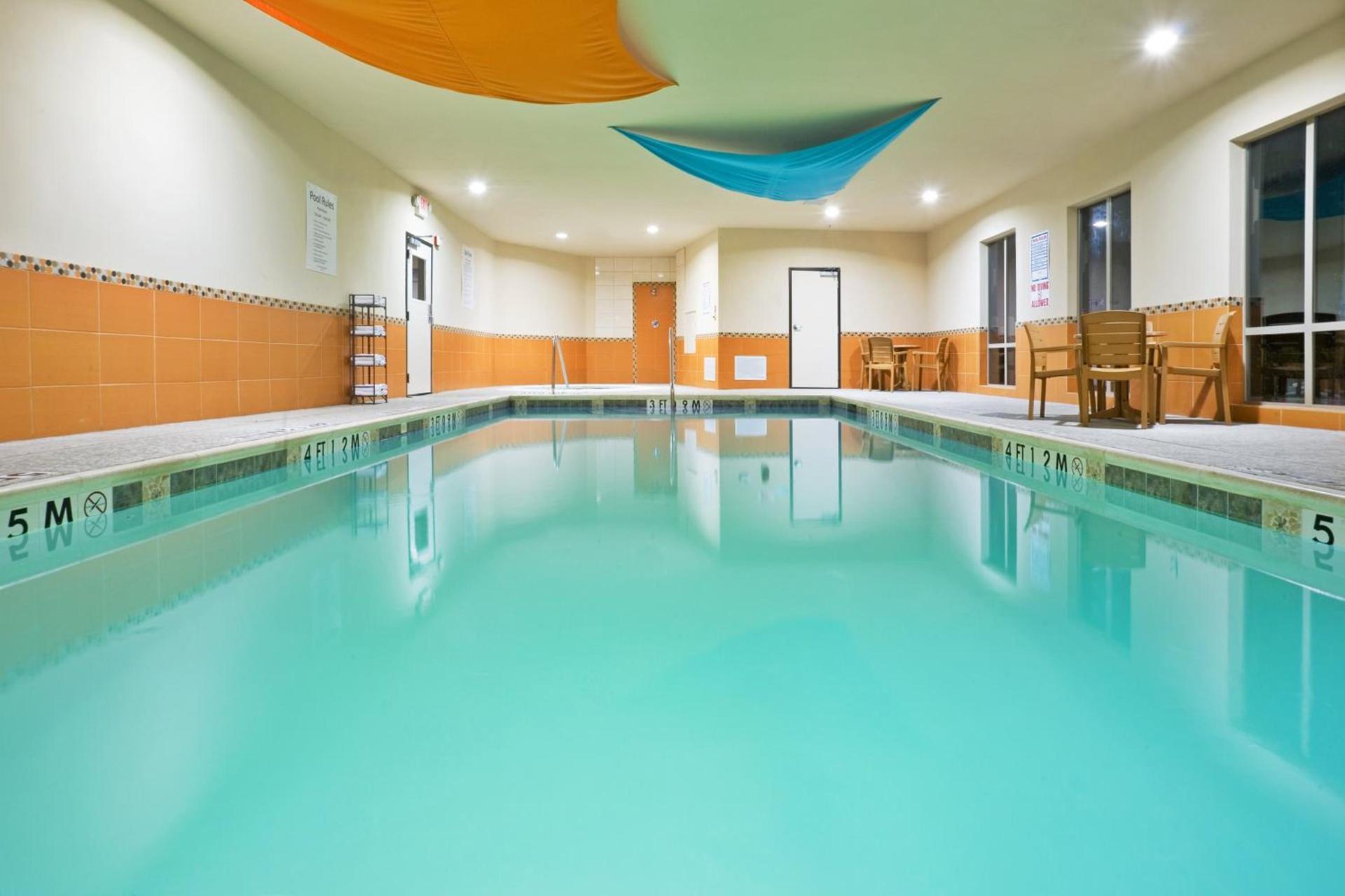 Holiday Inn Express & Suites Dallas East - Fair Park by IHG photo 39