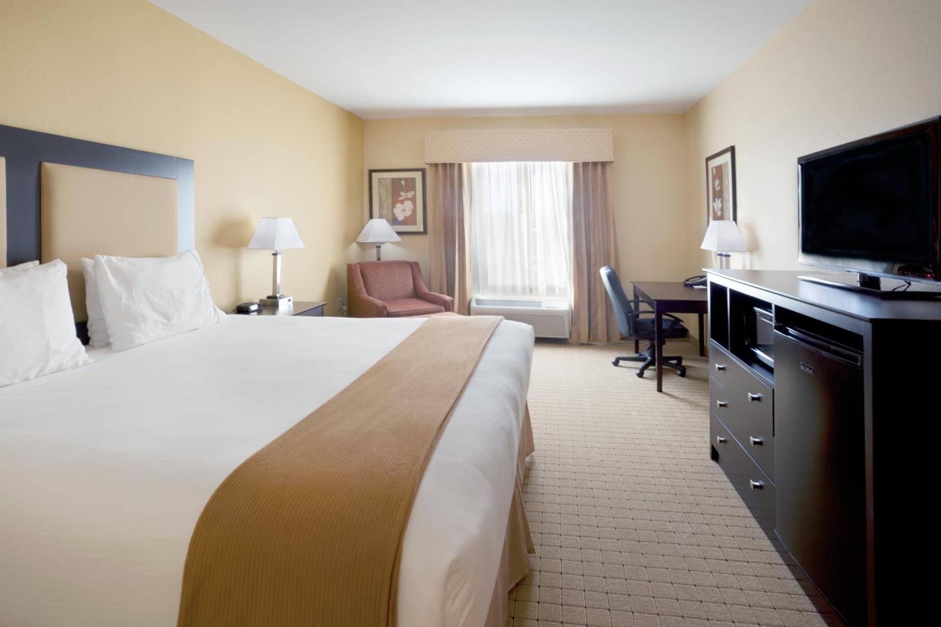 Holiday Inn Express Georgetown by IHG photo 7