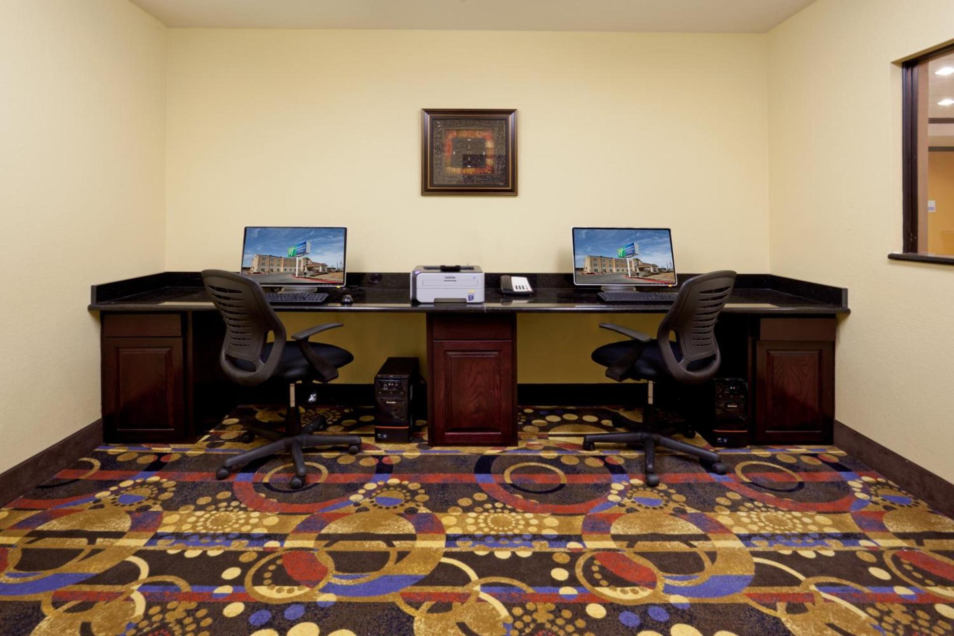 Holiday Inn Express Georgetown by IHG photo 12