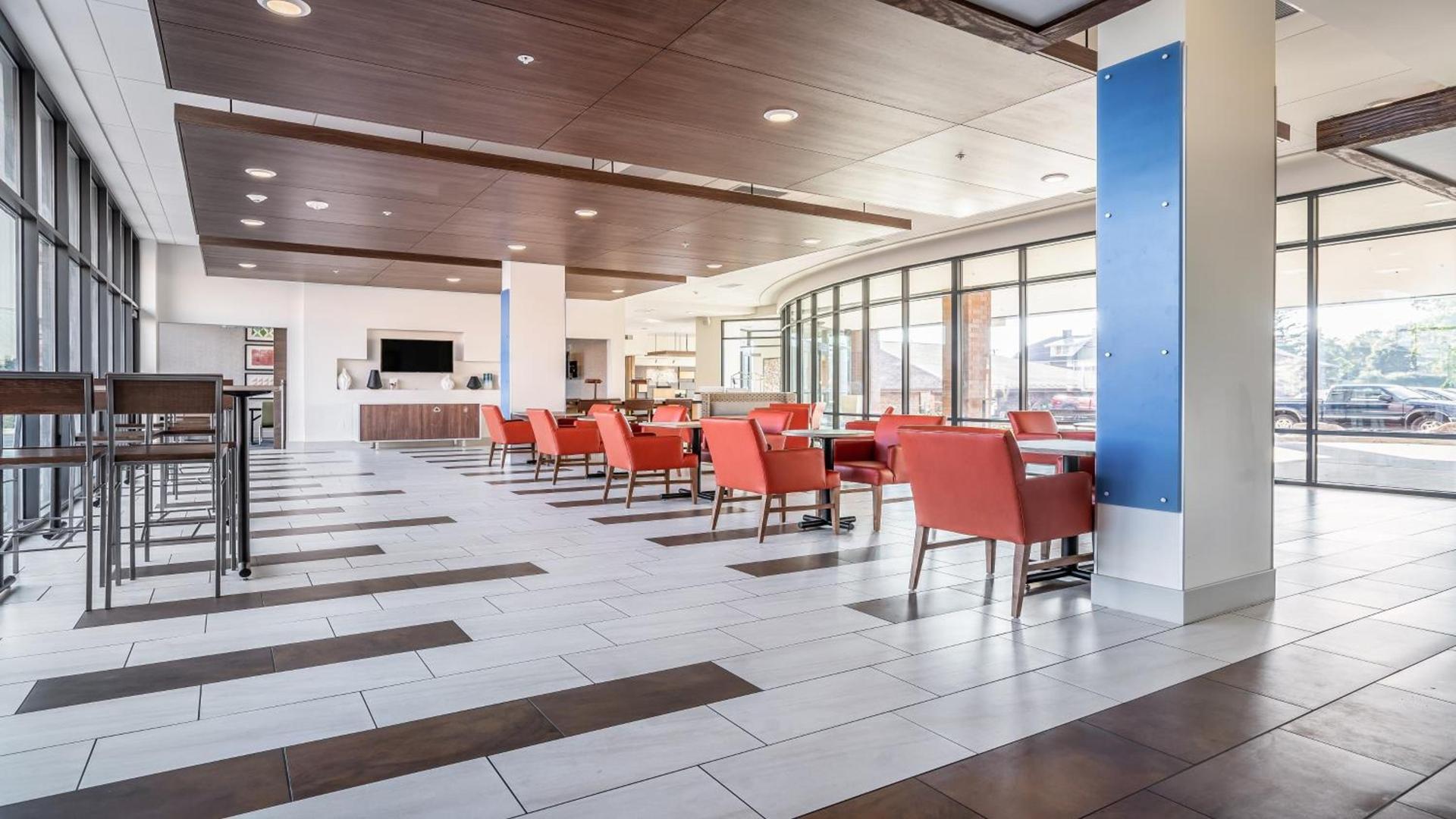 Holiday Inn Express & Suites Platteville by IHG photo 18