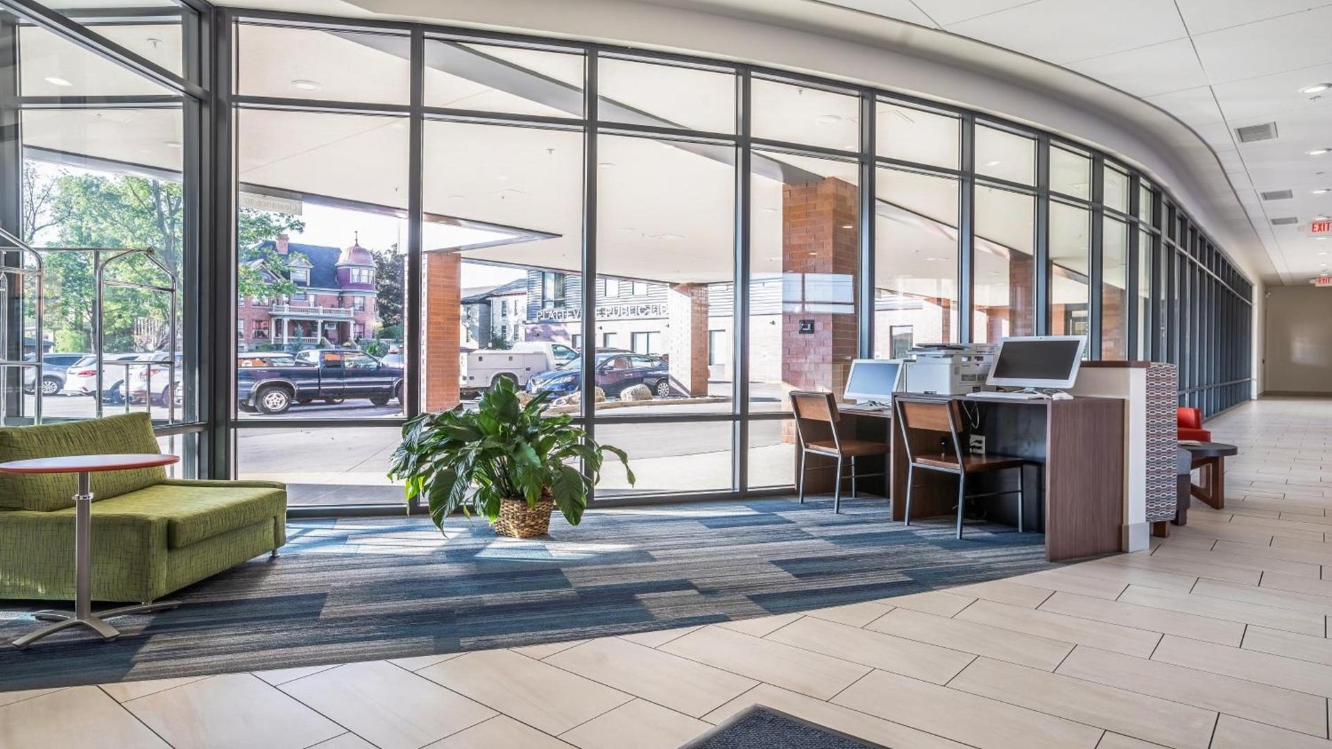Holiday Inn Express & Suites Platteville by IHG photo 20