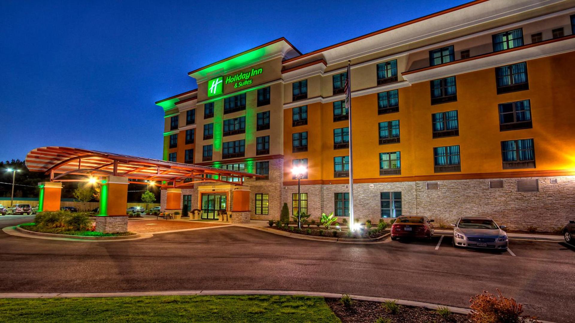 Holiday Inn & Suites Tupelo North by IHG — hotel in Tupelo
