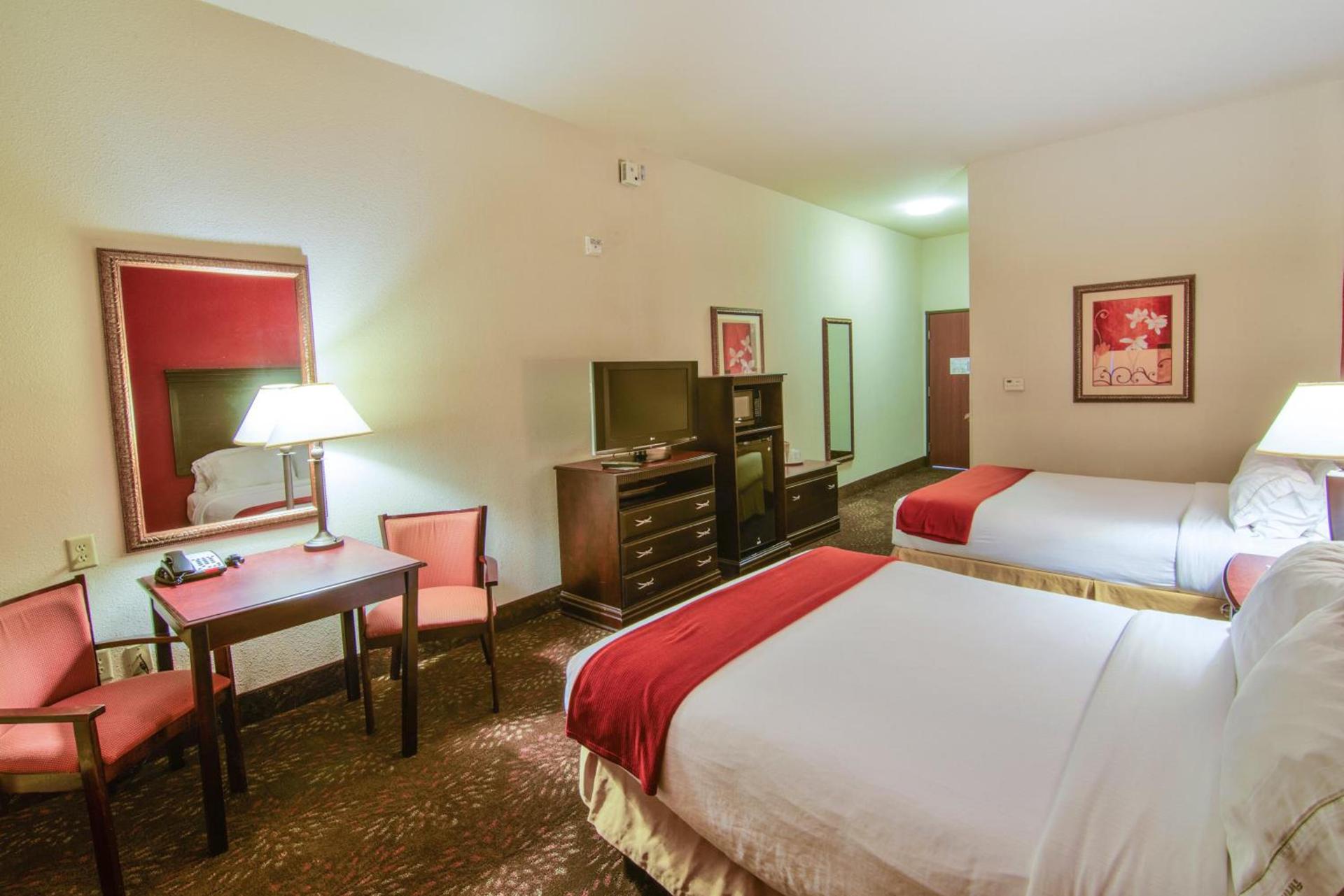 Country Inn & Suites by Radisson, Terrell photo 43