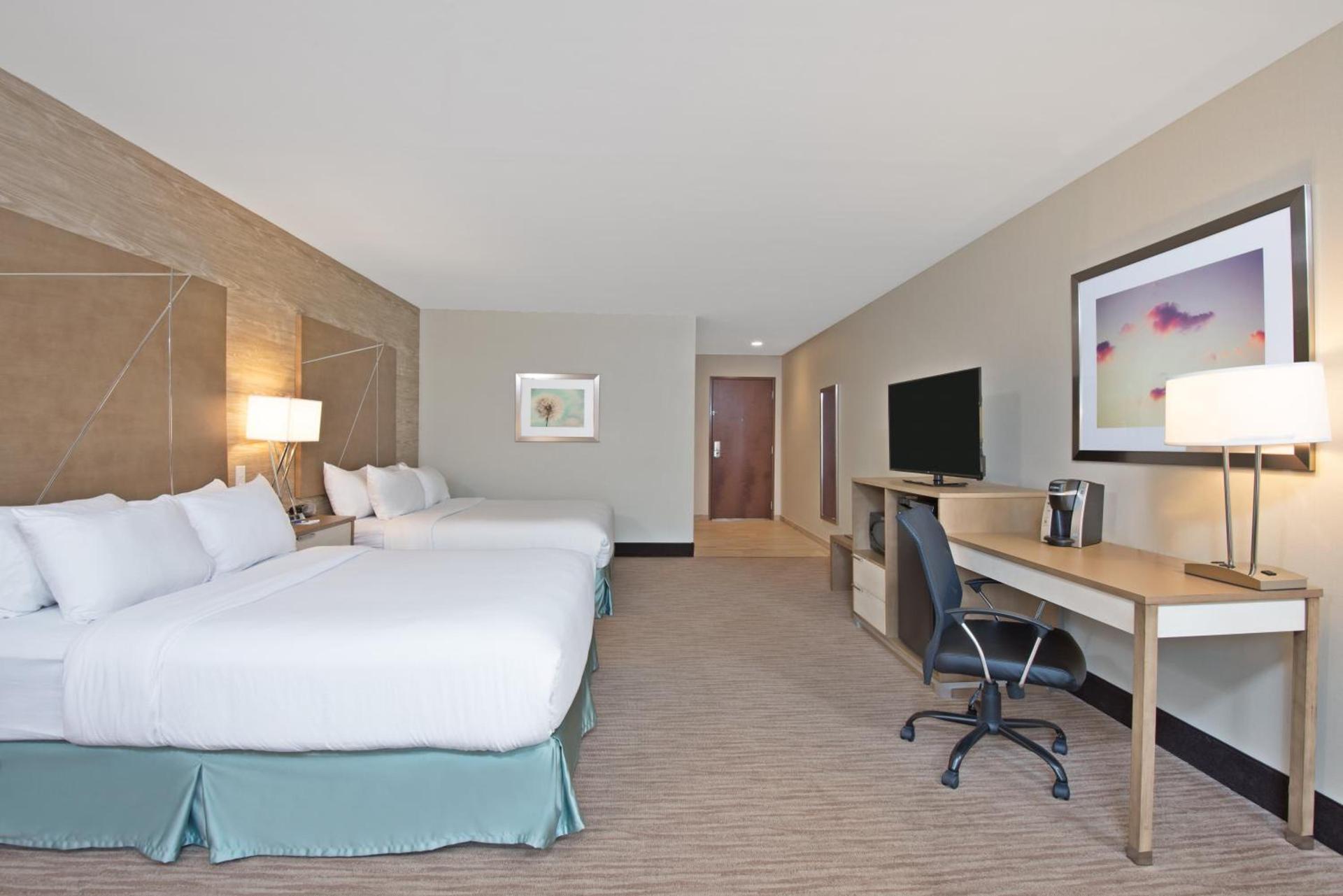 Holiday Inn Express & Suites New Cumberland by IHG photo 42