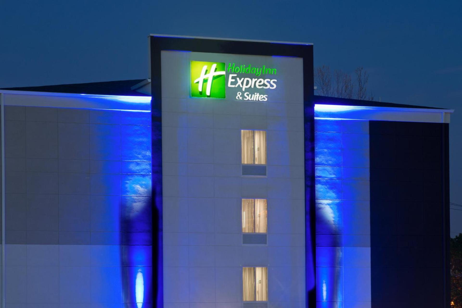 Holiday Inn Express & Suites New Cumberland by IHG photo 28