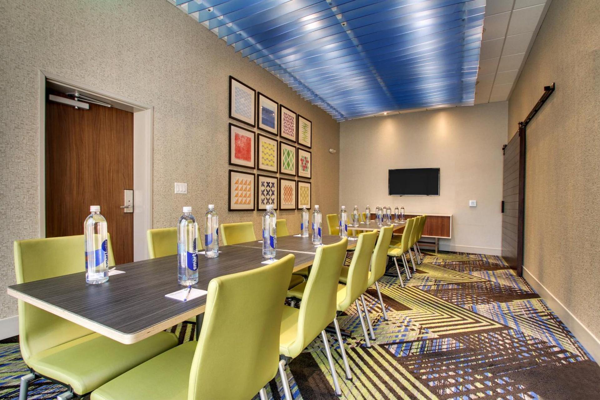 Holiday Inn Express & Suites Charleston NE Mt Pleasant US17 by IHG photo 45