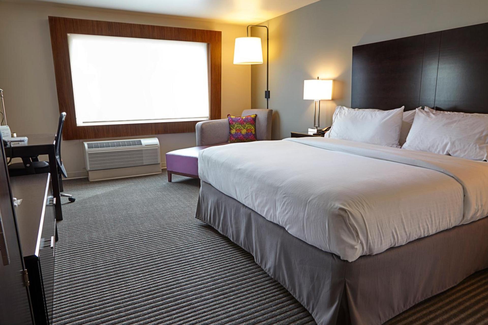 Holiday Inn Express and Suites Tahlequah by IHG photo 10