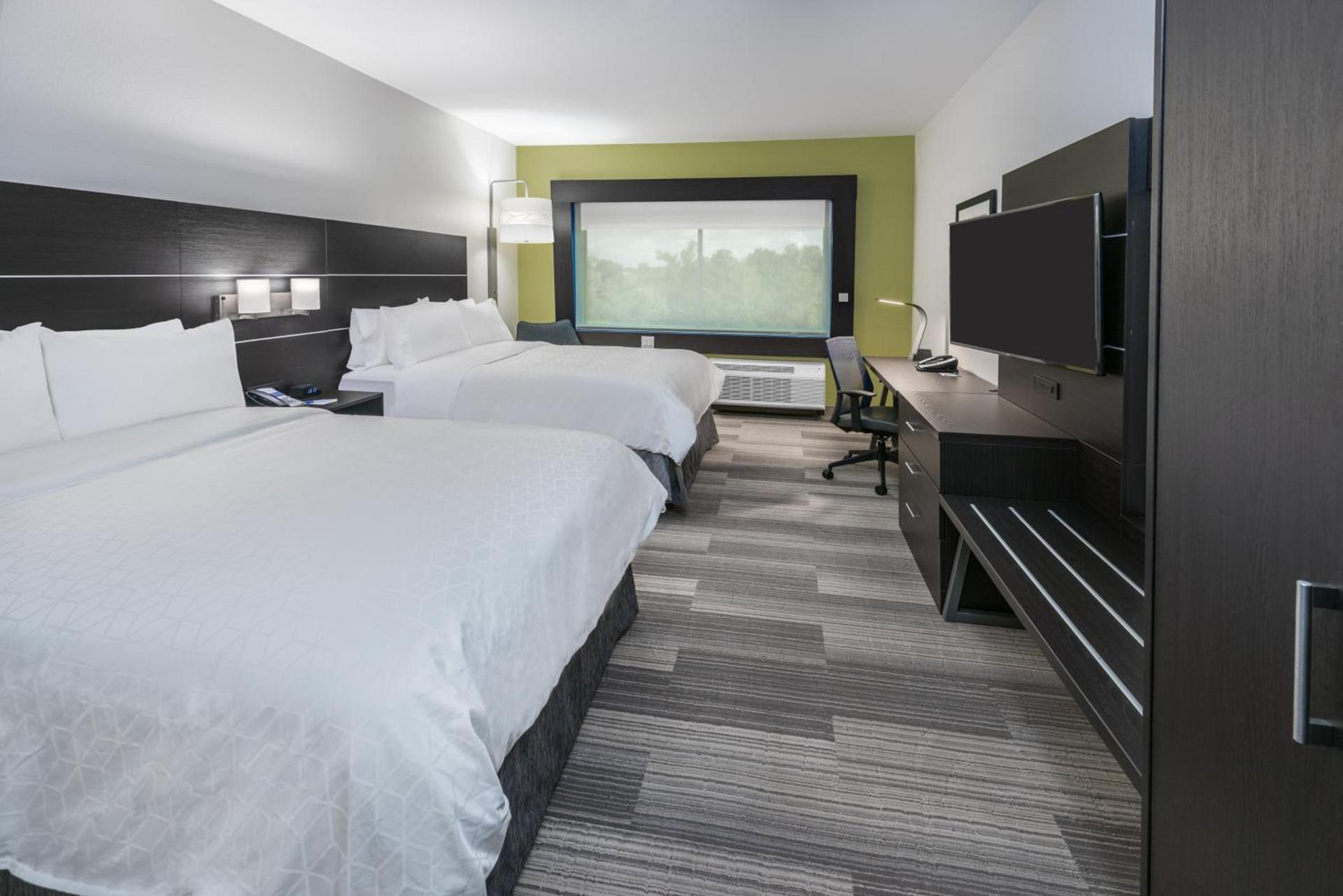 Holiday Inn Express & Suites Bryan - College Station by IHG photo 6