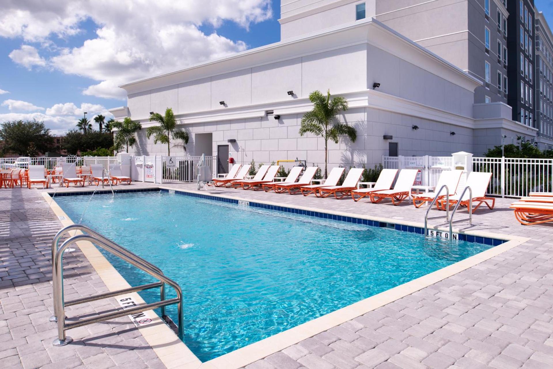 Holiday Inn & Suites Orlando - I-Drive - Theme Parks by IHG photo 64