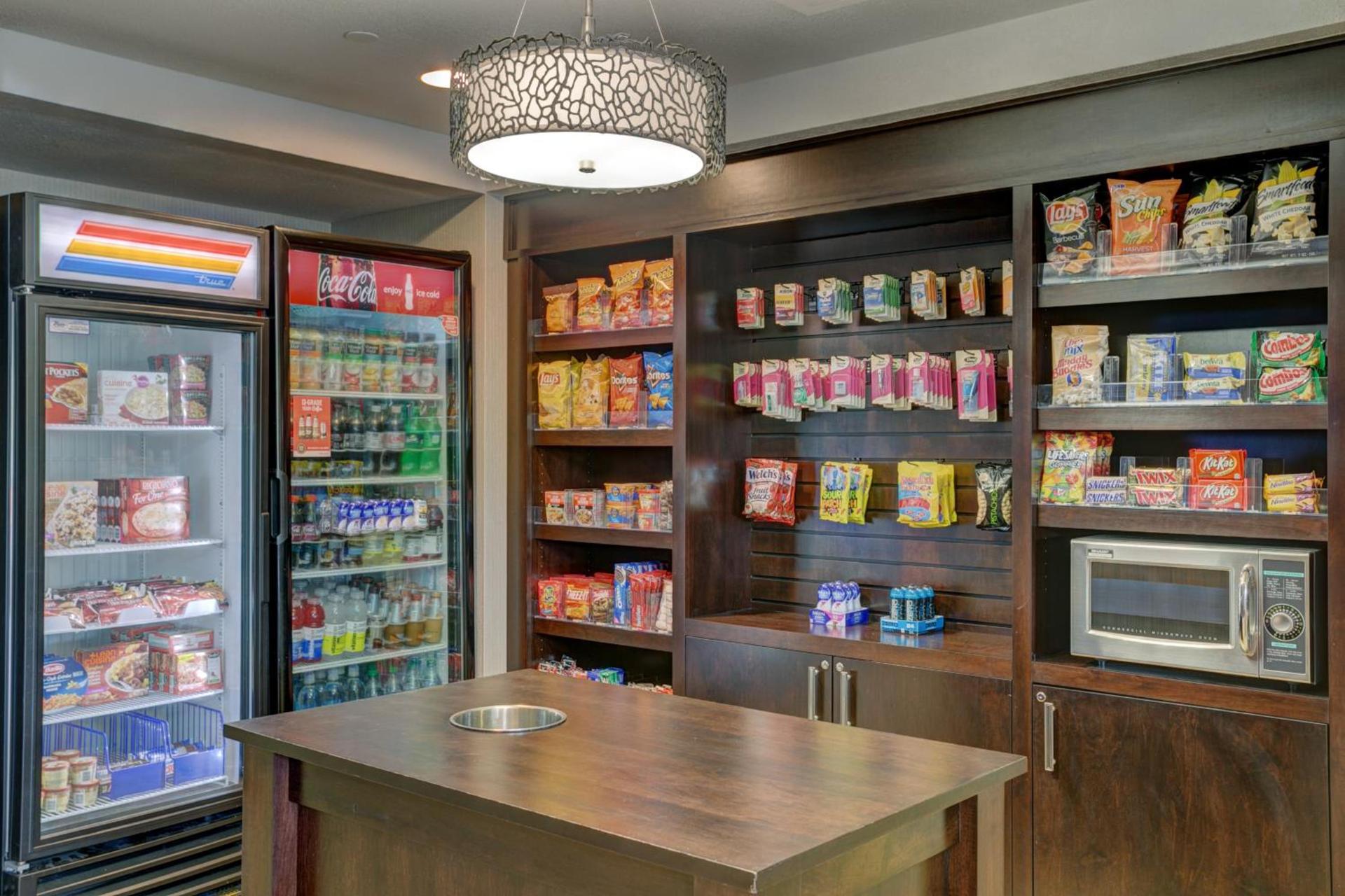 Holiday Inn Milwaukee Airport by IHG photo 2