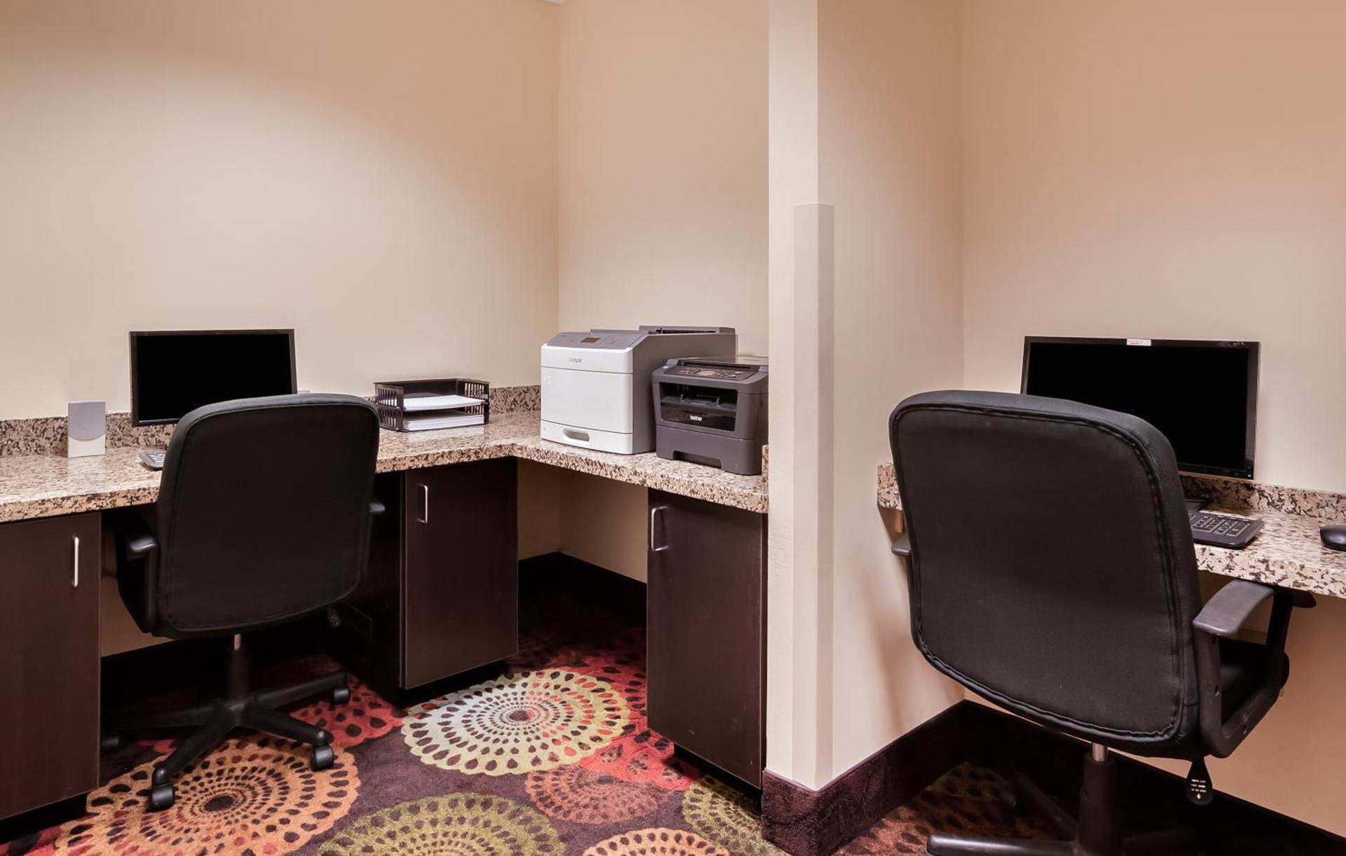 Holiday Inn Express and Suites Missoula by IHG photo 8