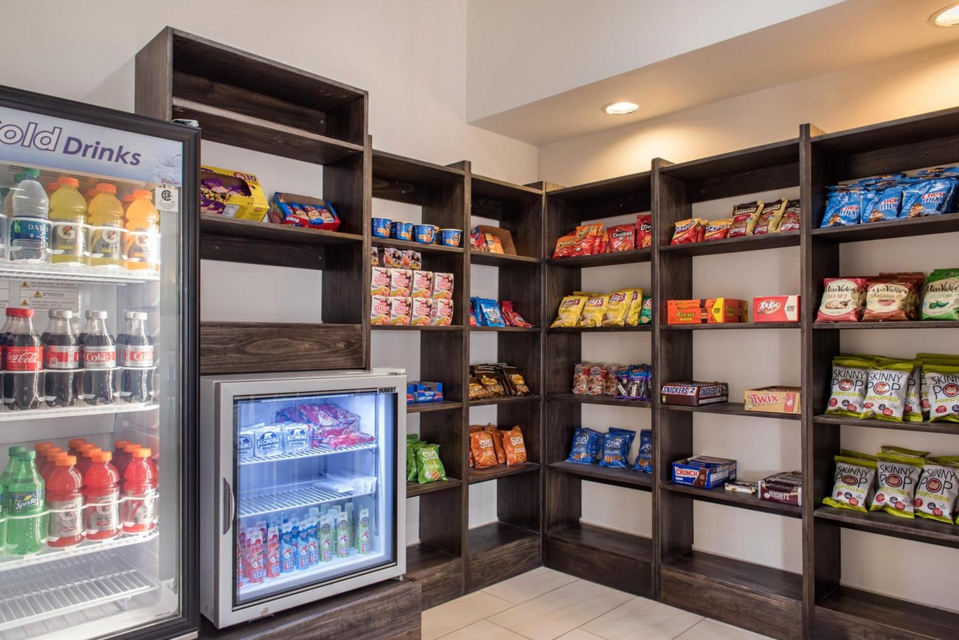 Holiday Inn Express & Suites Harrison by IHG photo 7