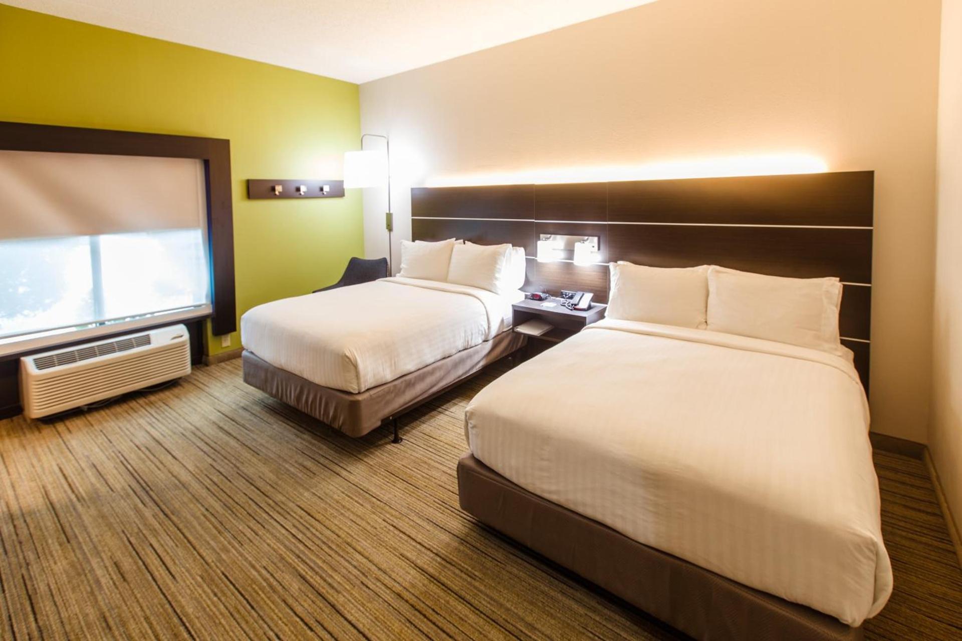 Holiday Inn Express Hotel & Suites Harriman by IHG photo 32