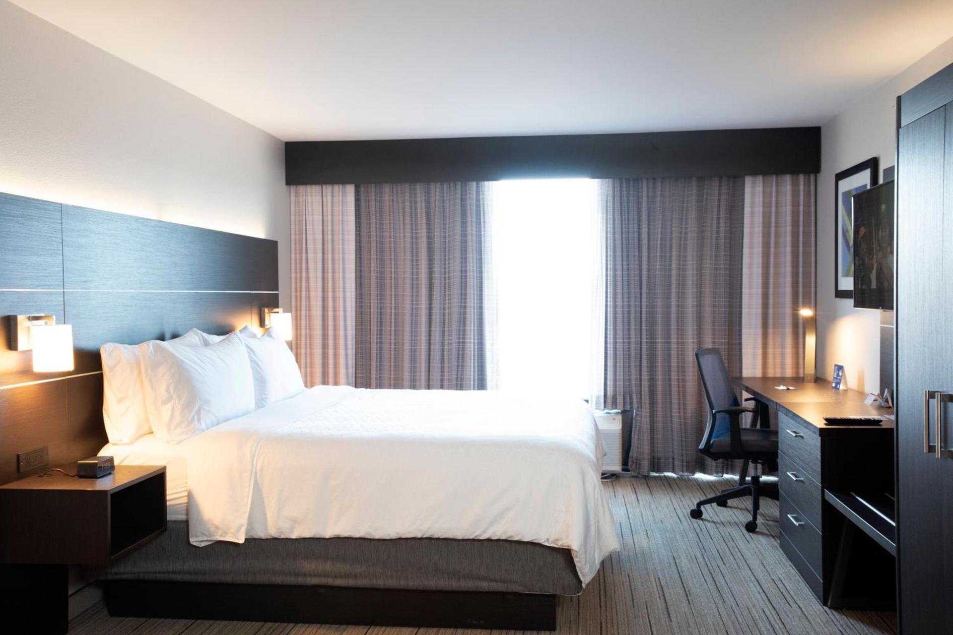 Holiday Inn Express Hotel & Suites Chester by IHG photo 24