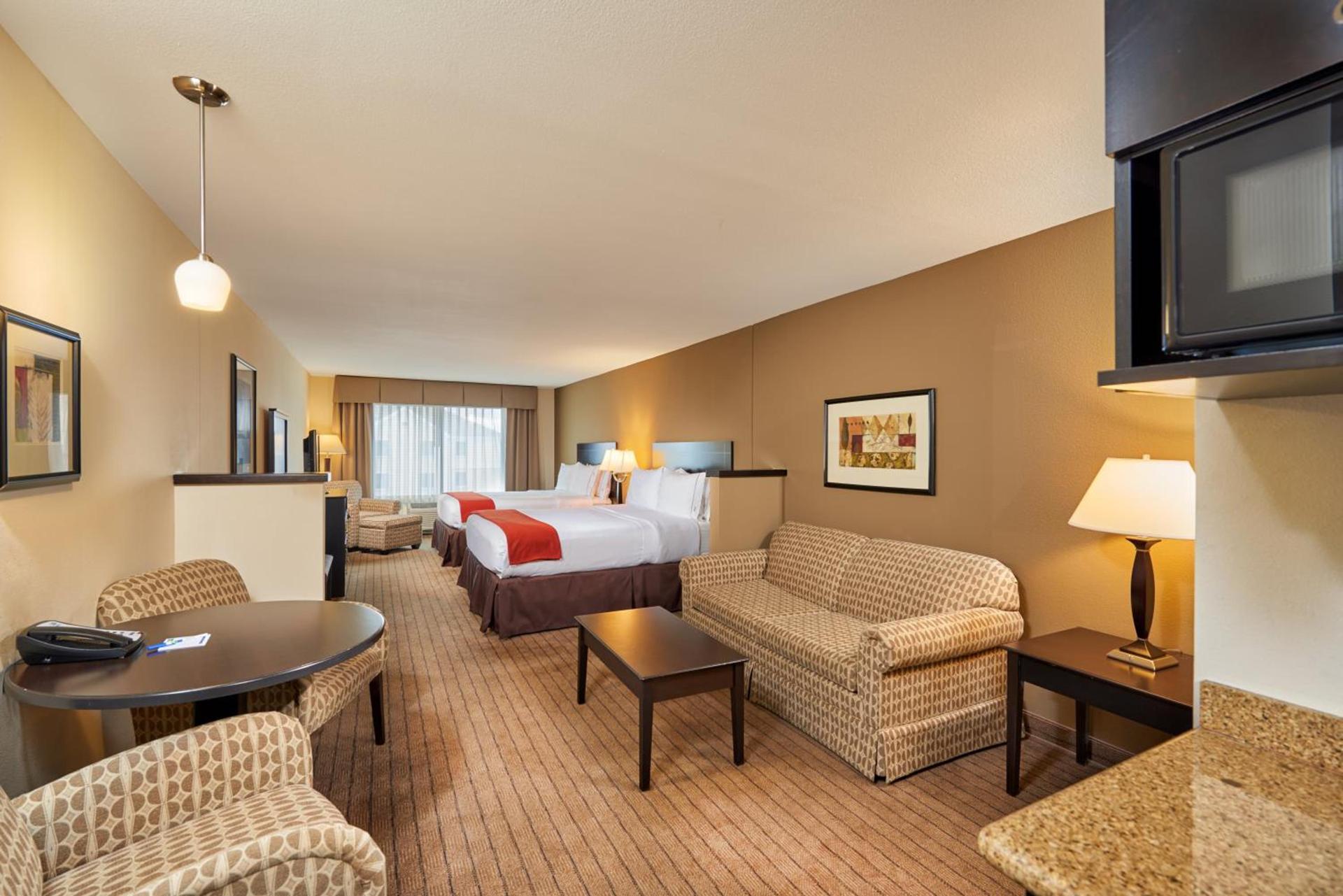 Holiday Inn Express & Suites El Paso Airport by IHG photo 14