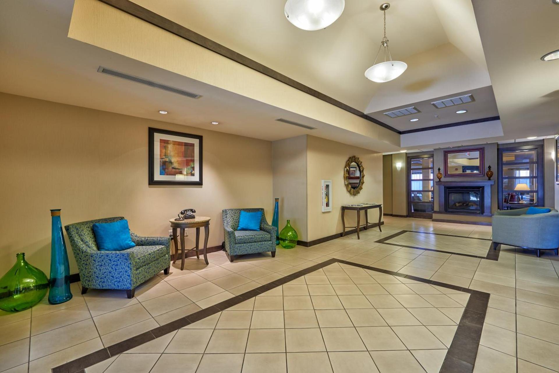 Holiday Inn Express & Suites El Paso Airport by IHG photo 11