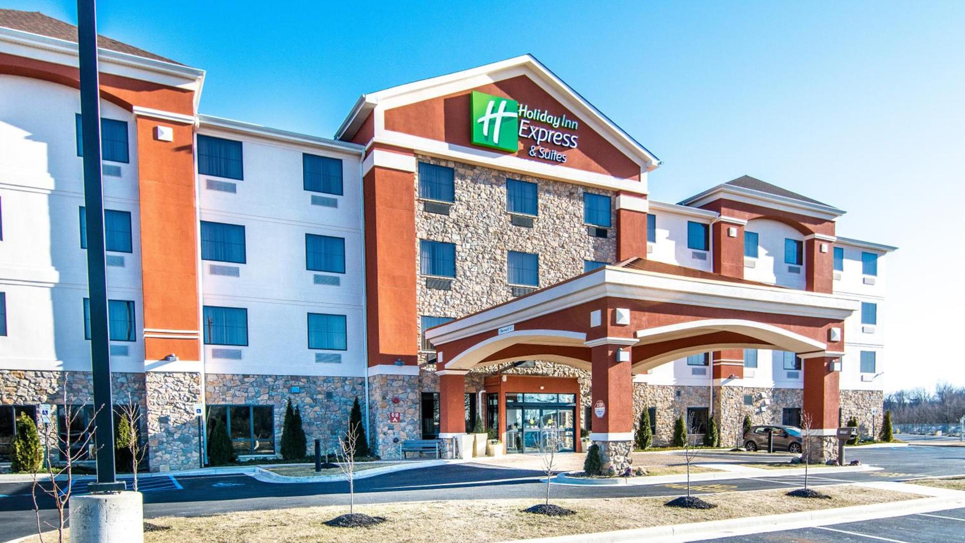 Holiday Inn Express & Suites Elkton - University Area by IHG — hotel in Elkton