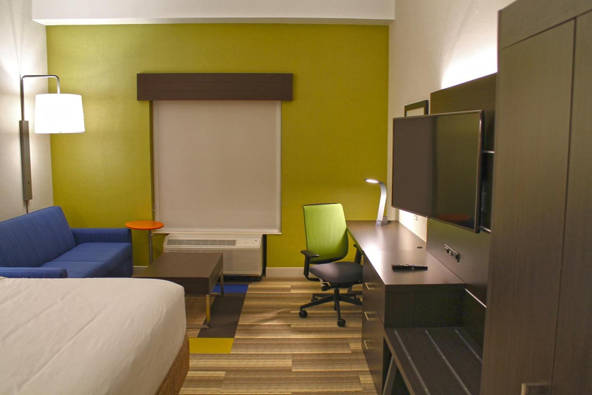 Holiday Inn Express & Suites - St. Louis South - I-55 by IHG photo 61