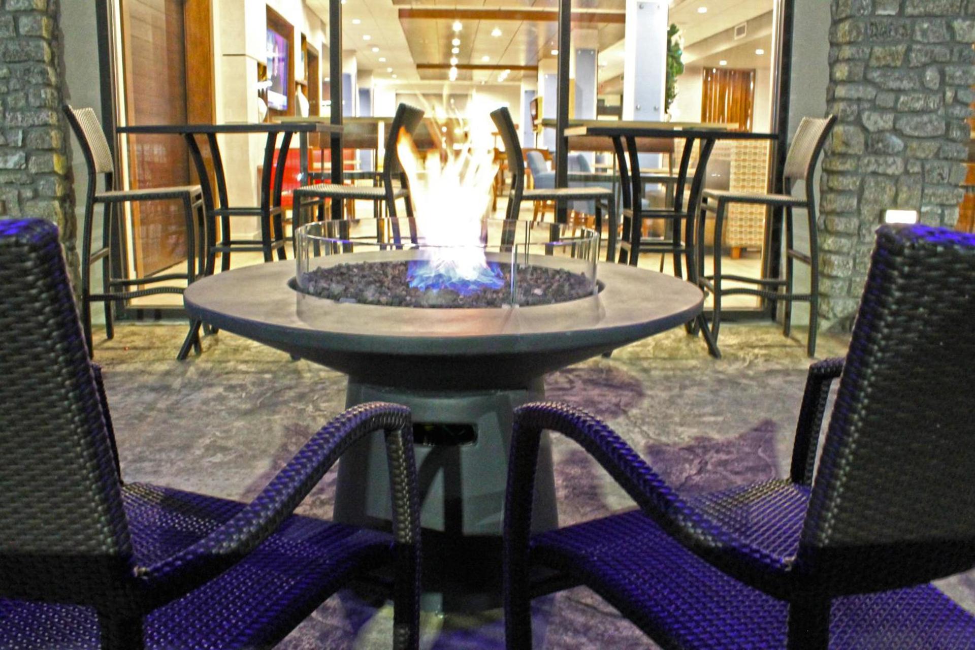 Holiday Inn Express & Suites - St. Louis South - I-55 by IHG photo 11