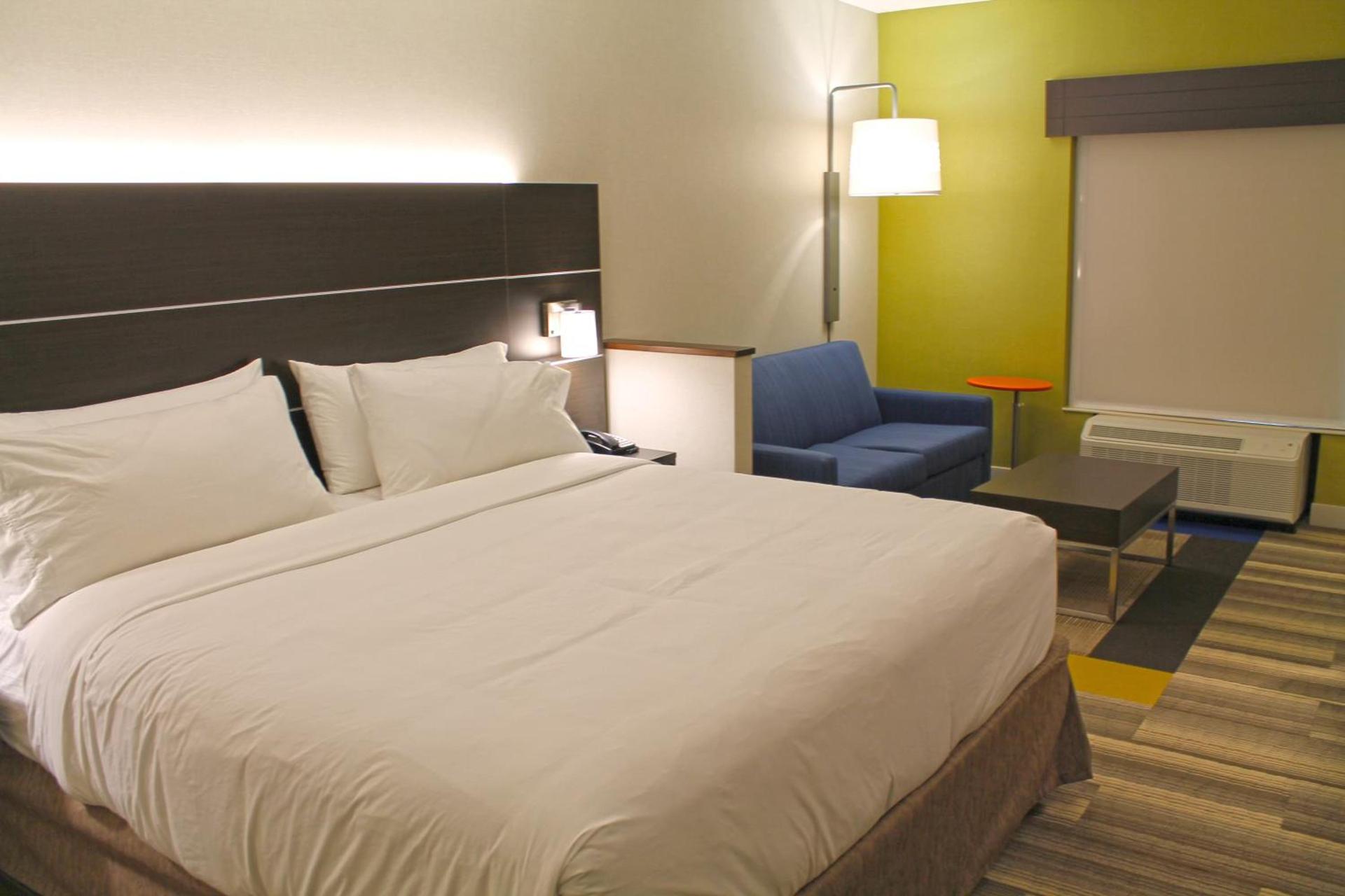 Holiday Inn Express & Suites - St. Louis South - I-55 by IHG photo 47