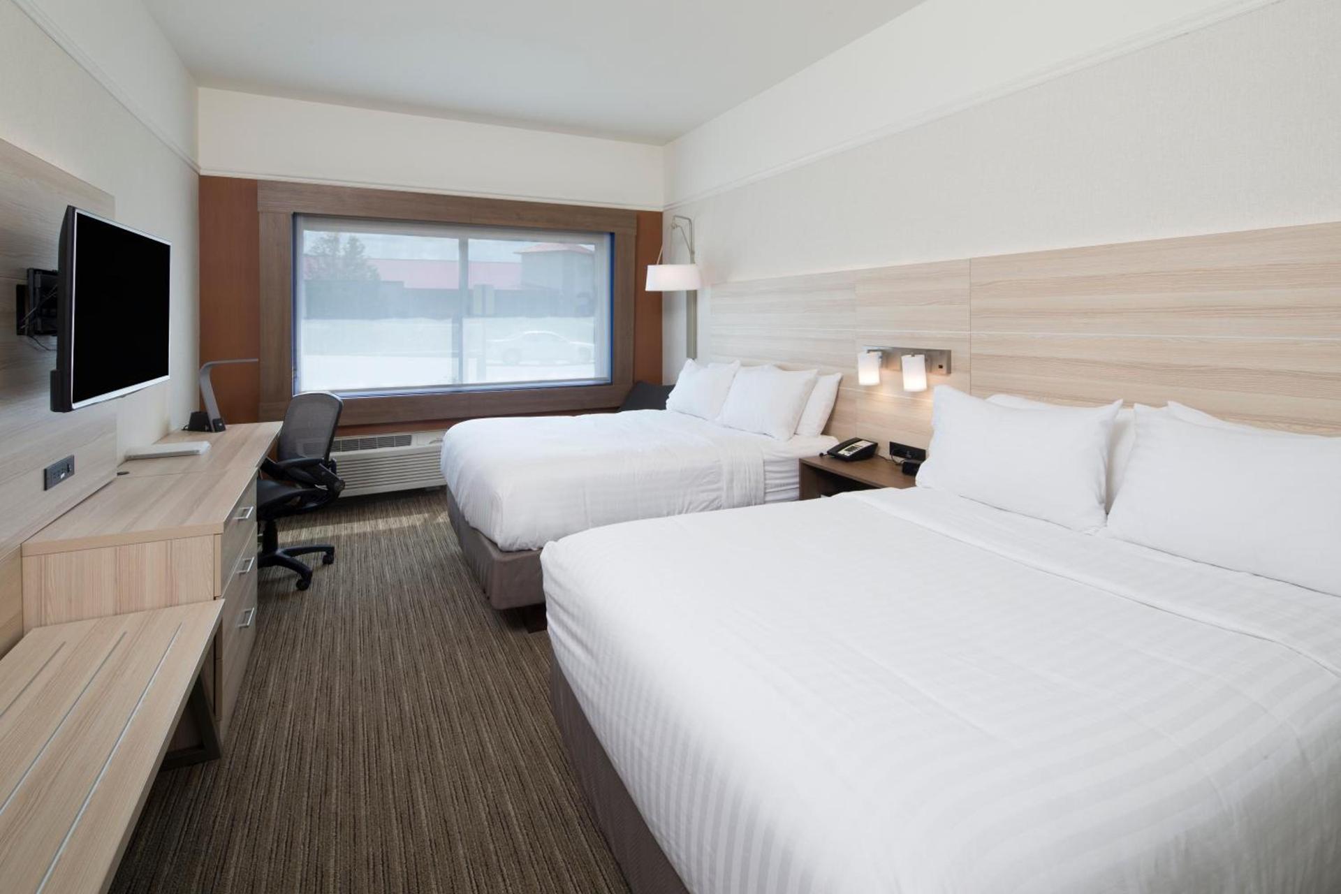 Holiday Inn Express & Suites La Porte by IHG photo 34