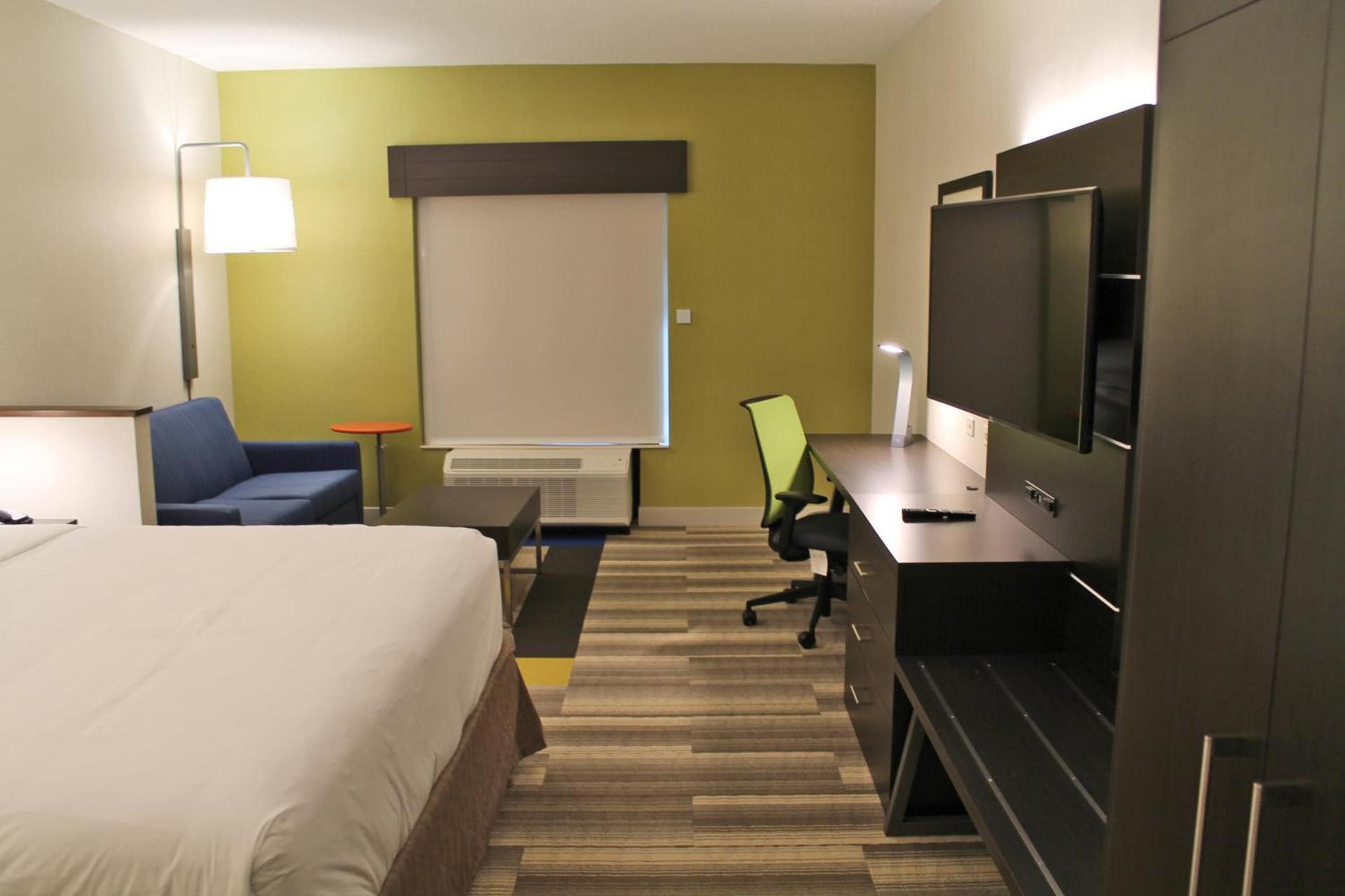 Holiday Inn Express & Suites - St. Louis South - I-55 by IHG photo 32